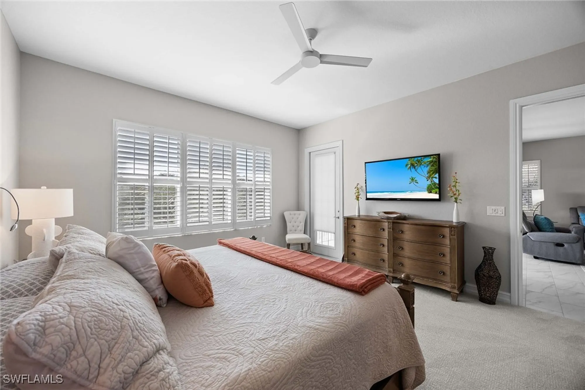 Property Slideshow image 23 of 50 | 7781 hawthorne dr unit 3204, Naples, FL, 34113