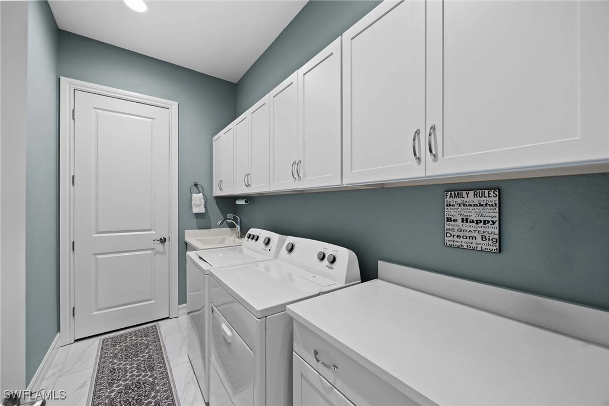 Property Slideshow image 39 of 50 | 7781 hawthorne dr unit 3204, Naples, FL, 34113