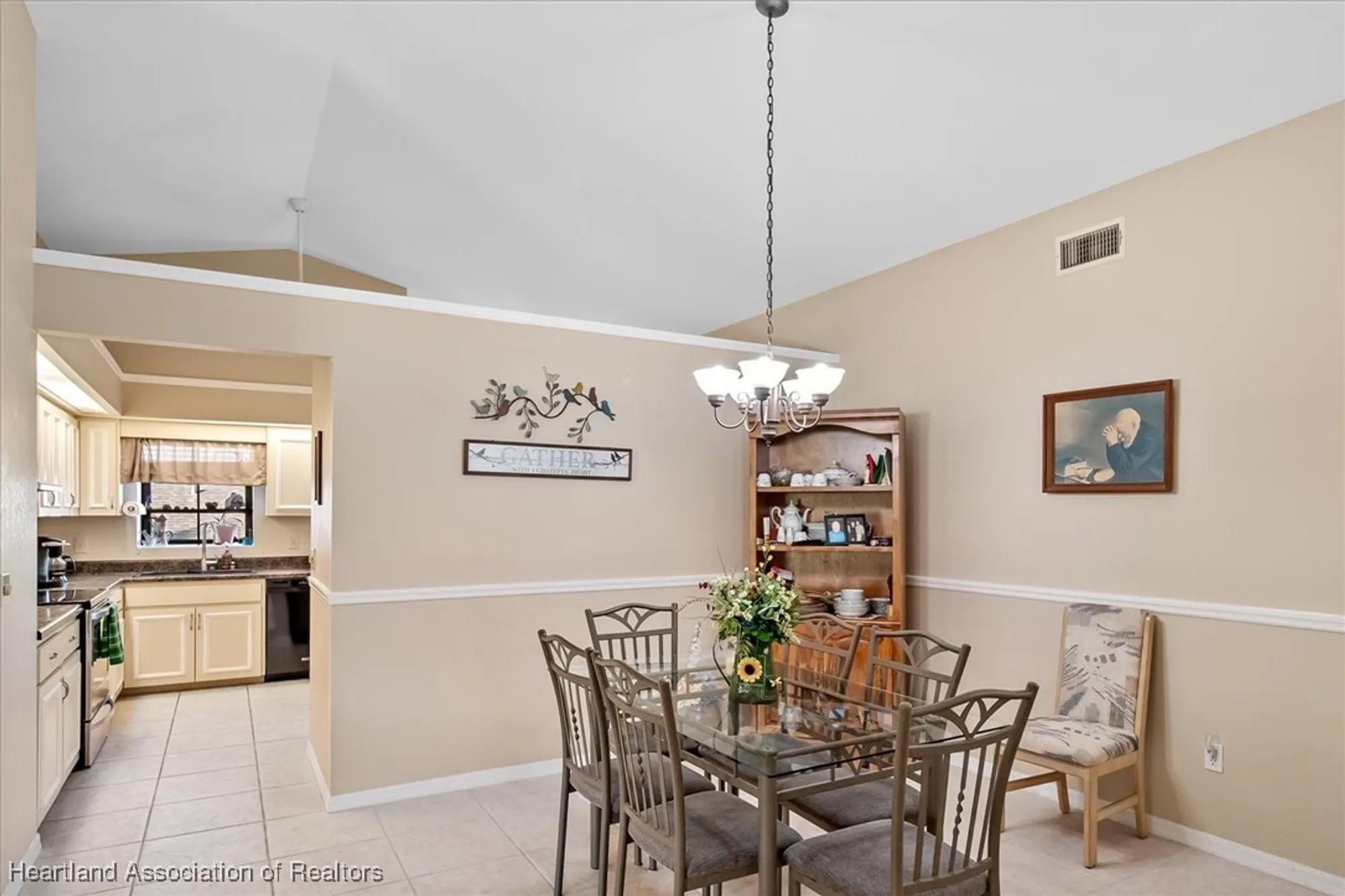 Property Slideshow image 14 of 40 | 98 grandview blvd, Lake Placid, FL, 33852