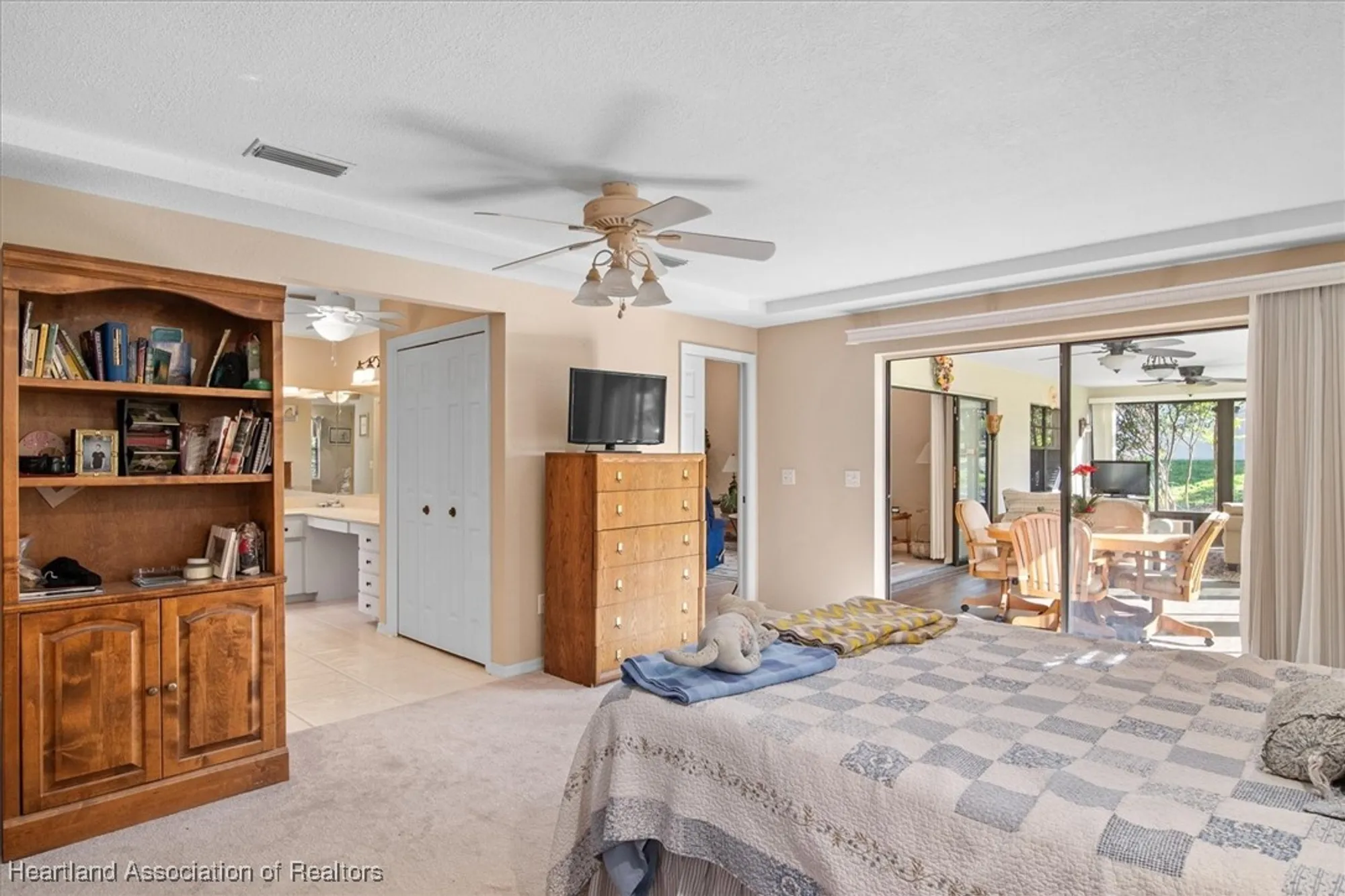 Property Slideshow image 21 of 40 | 98 grandview blvd, Lake Placid, FL, 33852