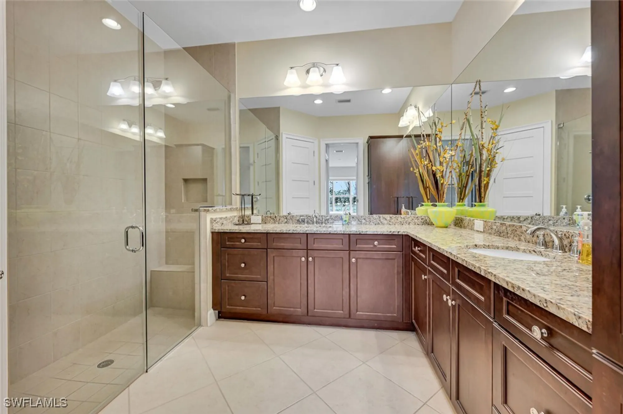 Property Slideshow image 11 of 27 | 6553 dominica dr 101, Naples, FL, 34113