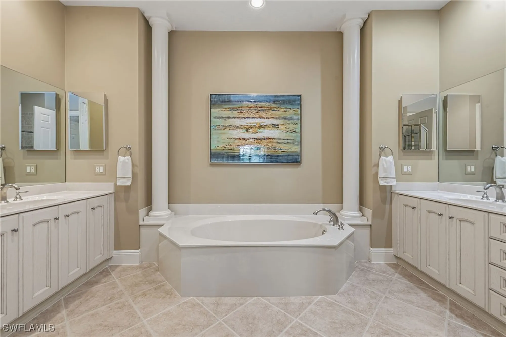 Property Slideshow image 20 of 50 | 9224 campanile cir unit 201, Naples, FL, 34114