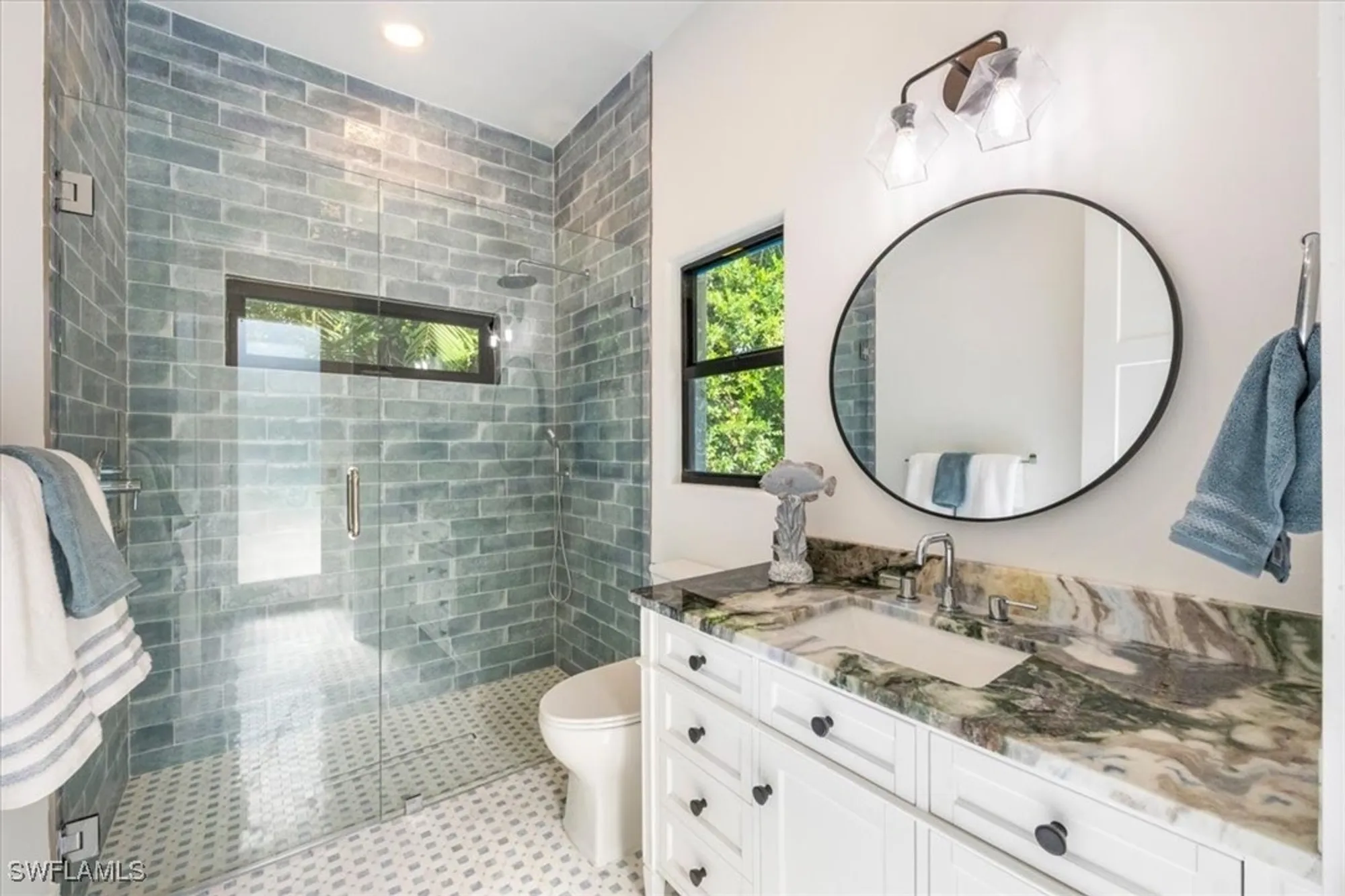 Property Slideshow image 18 of 38 | 226 monterey dr, Naples, FL, 34119