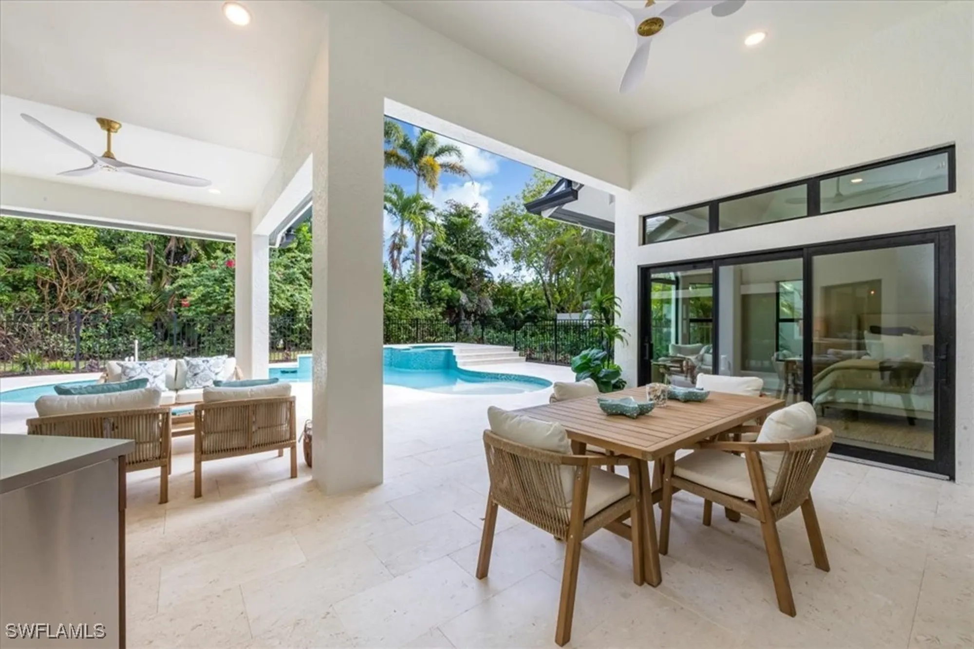 Property Slideshow image 25 of 38 | 226 monterey dr, Naples, FL, 34119