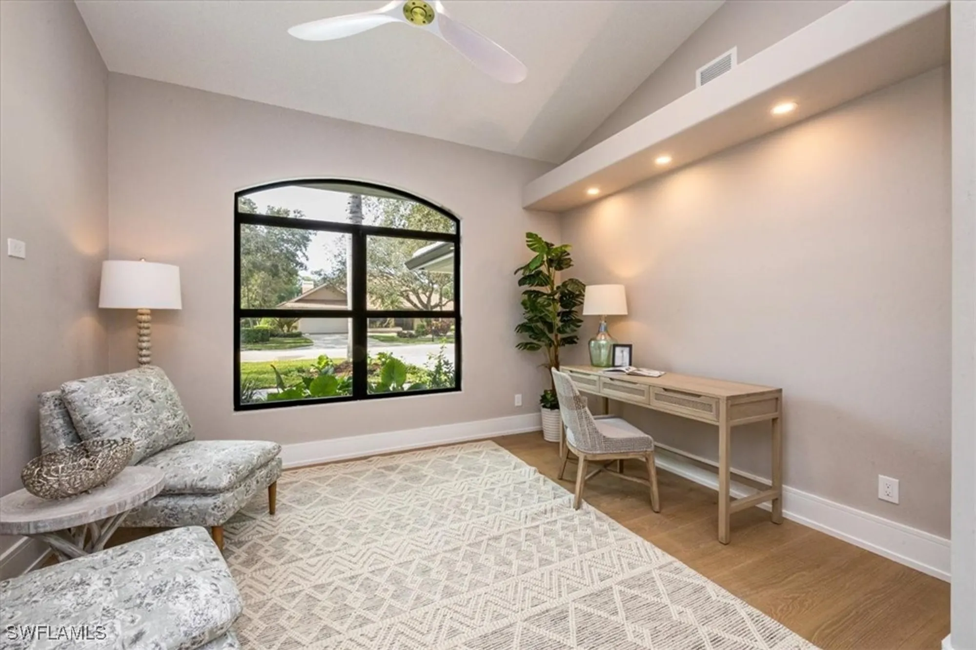 Property Slideshow image 21 of 38 | 226 monterey dr, Naples, FL, 34119