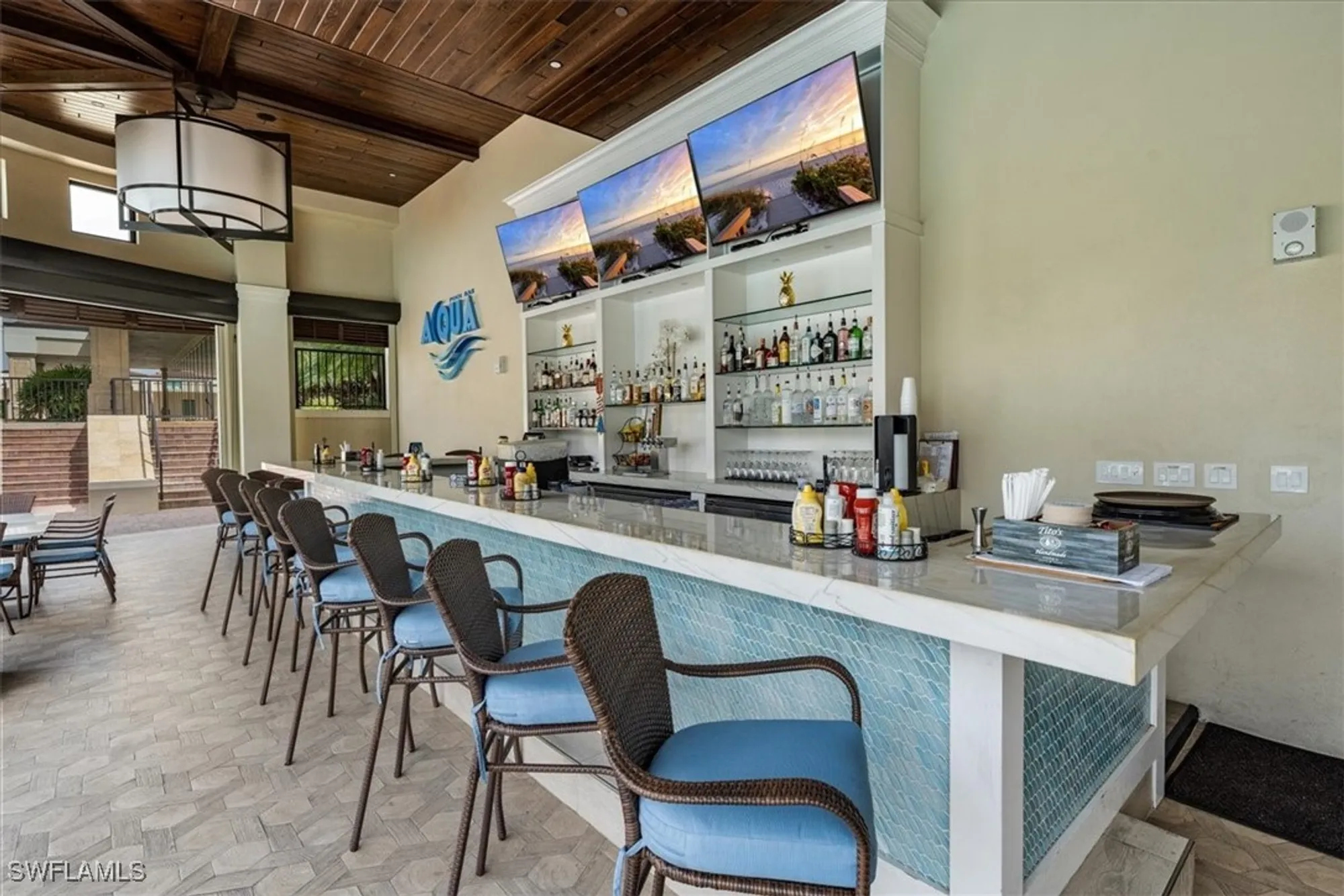 Property Slideshow image 33 of 38 | 226 monterey dr, Naples, FL, 34119