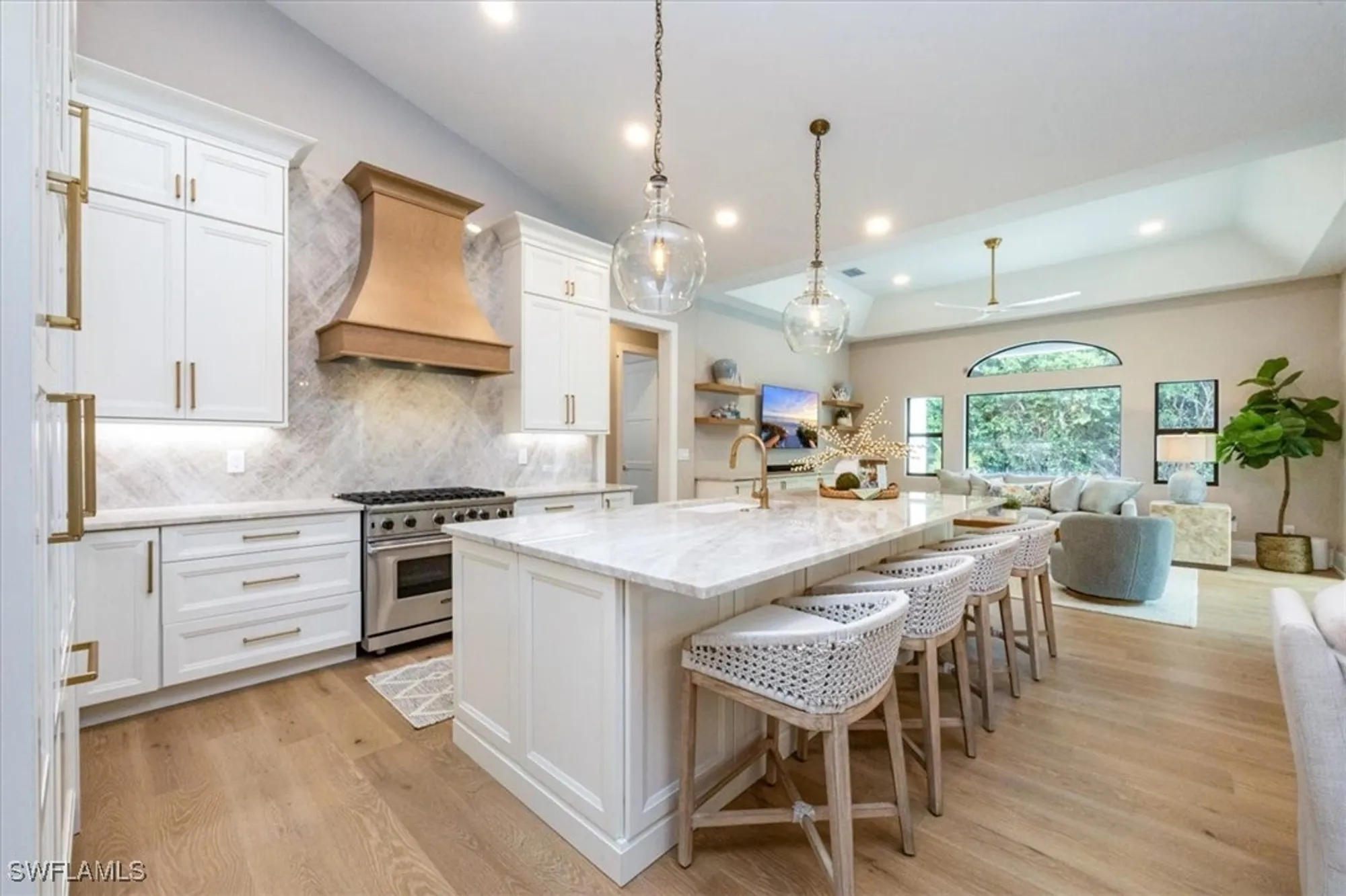 Property Slideshow image 4 of 38 | 226 monterey dr, Naples, FL, 34119