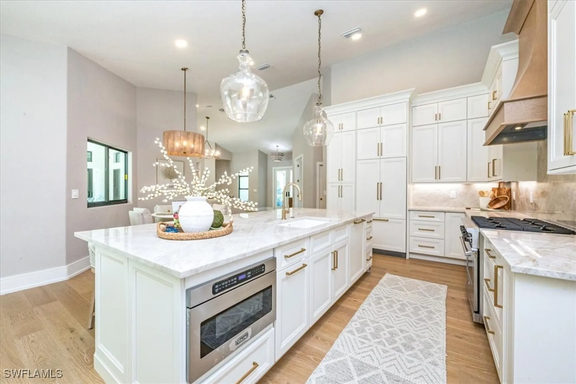 Property Slideshow image 6 of 38 | 226 monterey dr, Naples, FL, 34119