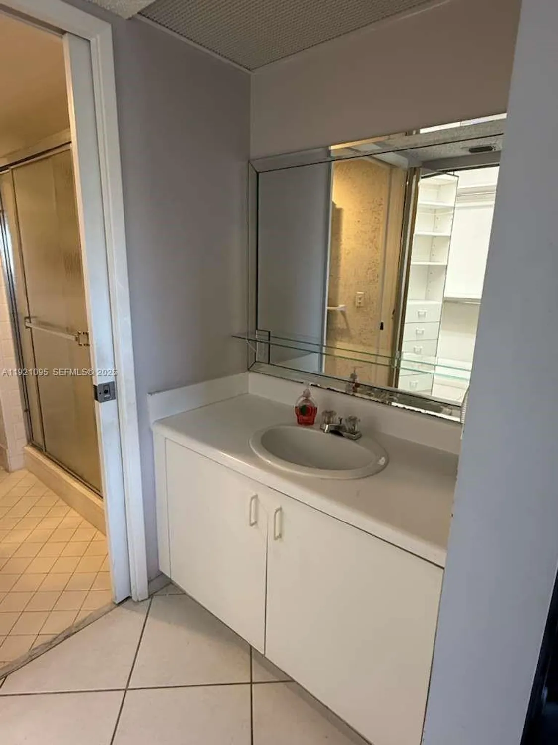 Property Slideshow image 17 of 23 | 950 sw 138th ave apt 409b, Pembroke Pines, FL, 33027