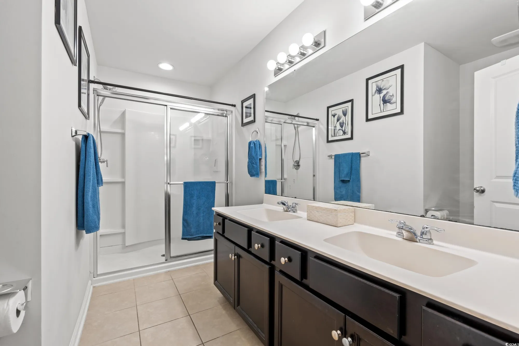 Property Slideshow image 17 of 34 | 306 castle dr # 306, Myrtle Beach, SC, 29579