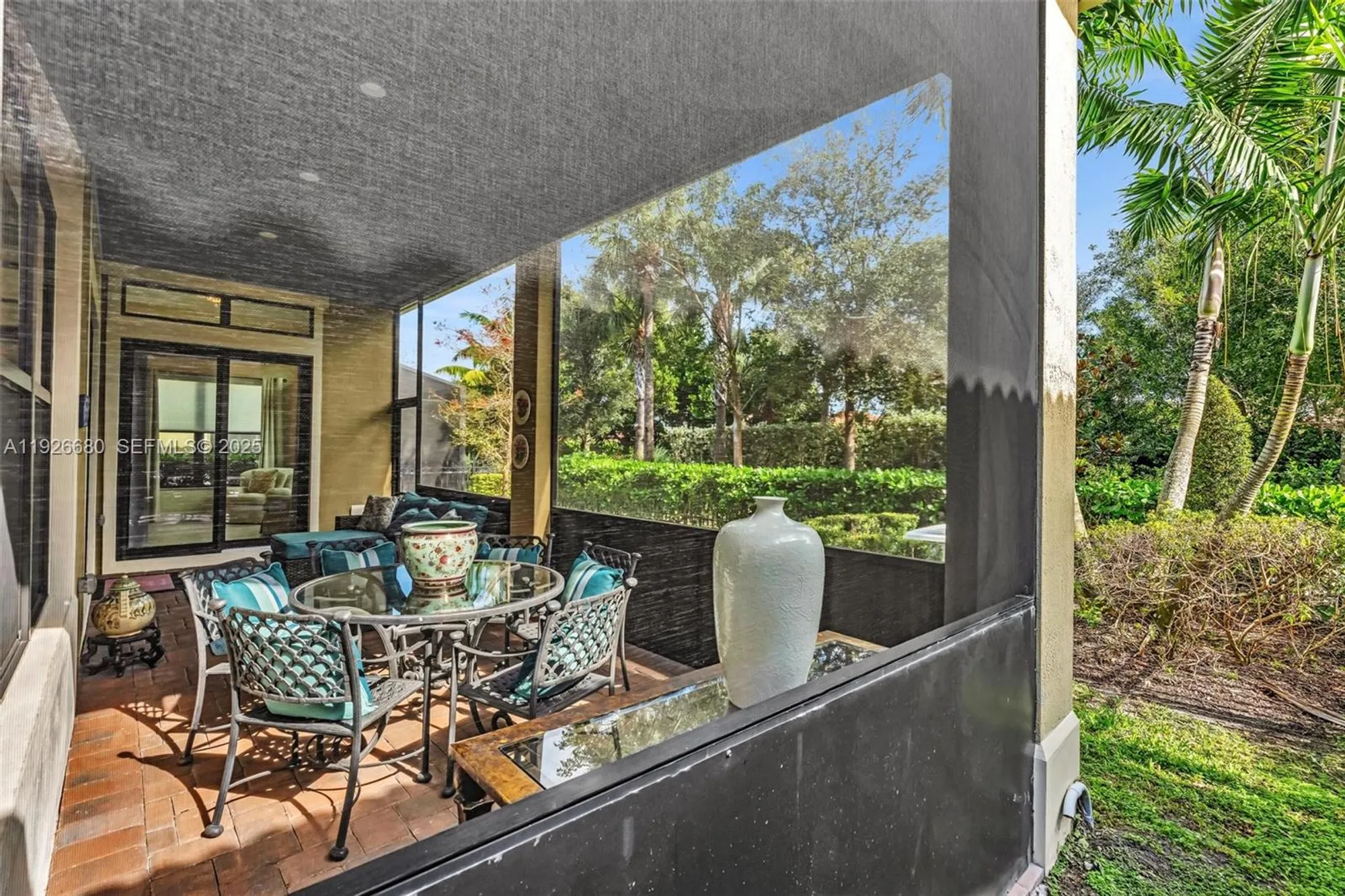 Property Slideshow image 34 of 77 | 9172 leon cir, Parkland, FL, 33076