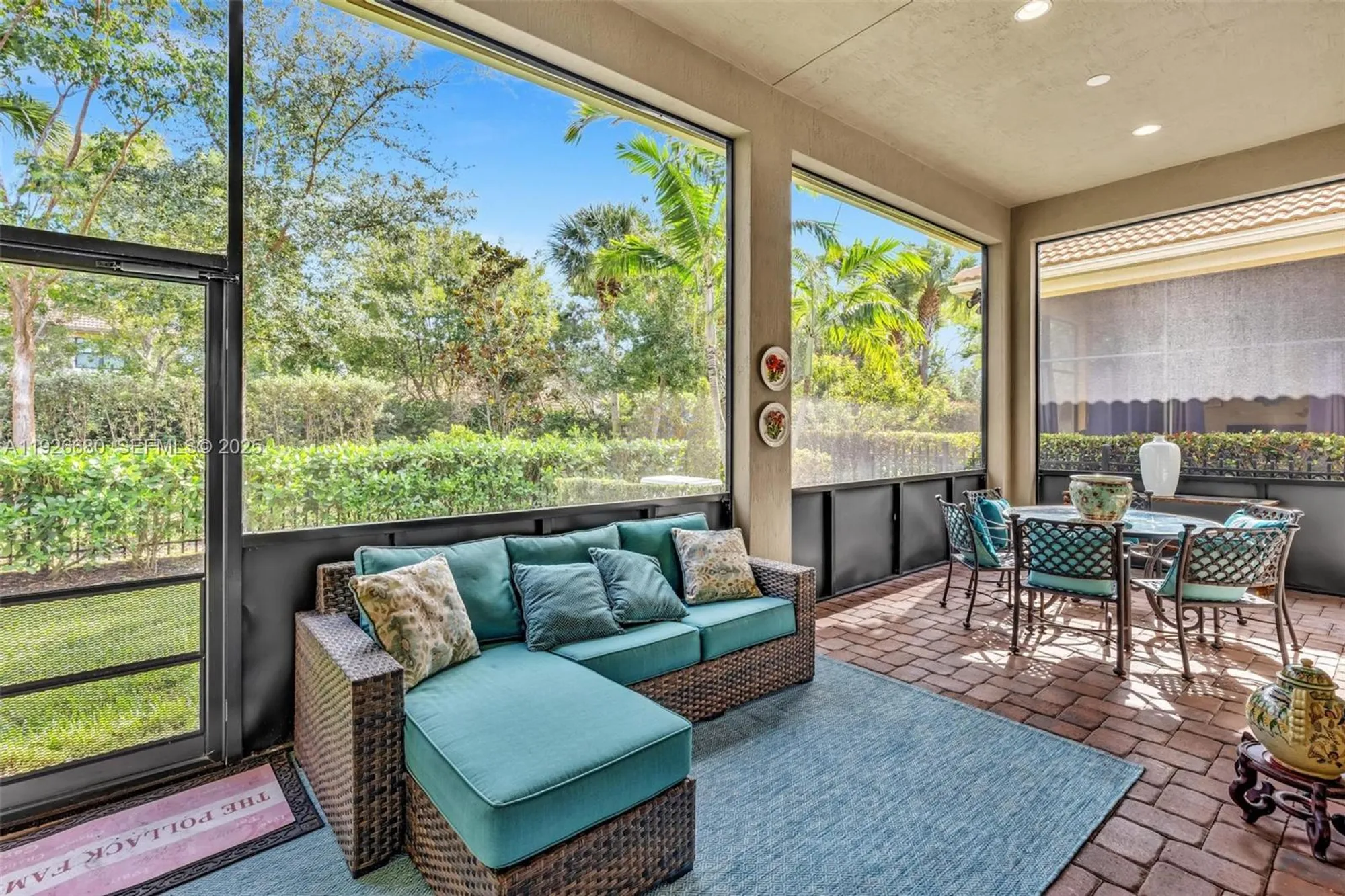 Property Slideshow image 32 of 77 | 9172 leon cir, Parkland, FL, 33076