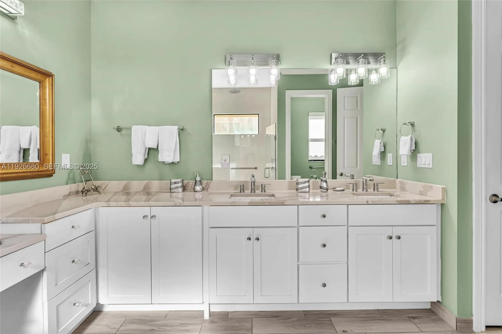 Property Slideshow image 44 of 77 | 9172 leon cir, Parkland, FL, 33076