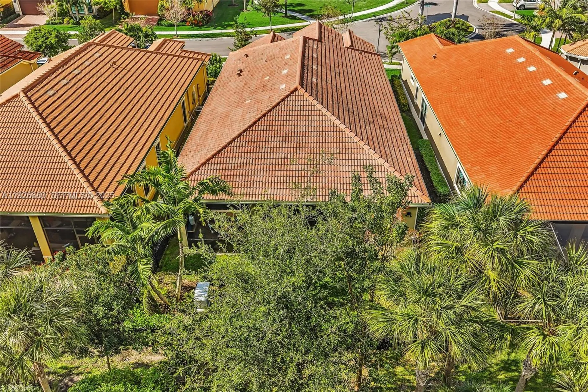 Property Slideshow image 58 of 77 | 9172 leon cir, Parkland, FL, 33076