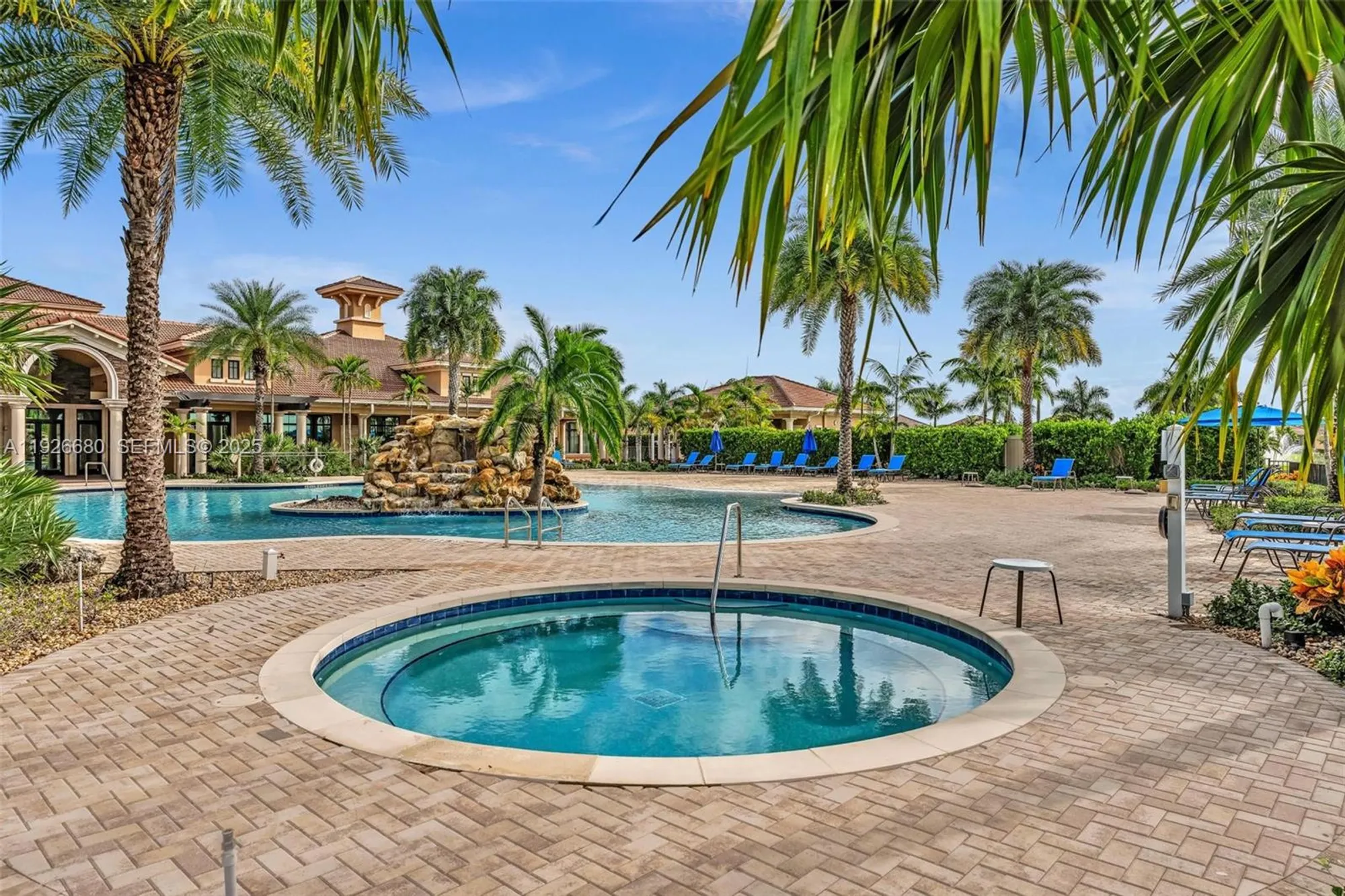 Property Slideshow image 66 of 77 | 9172 leon cir, Parkland, FL, 33076