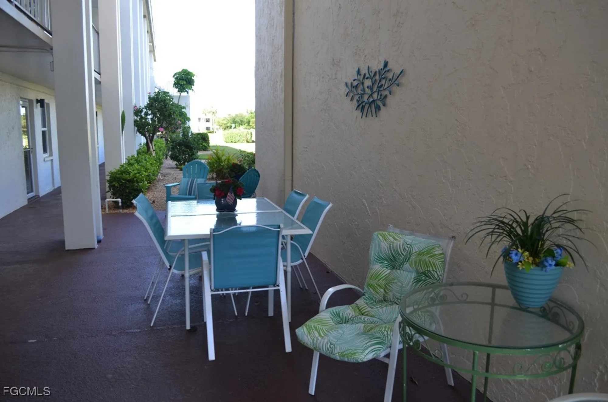 Property Slideshow image 25 of 28 | 1624 pine valley dr 118, Fort Myers, FL, 33907