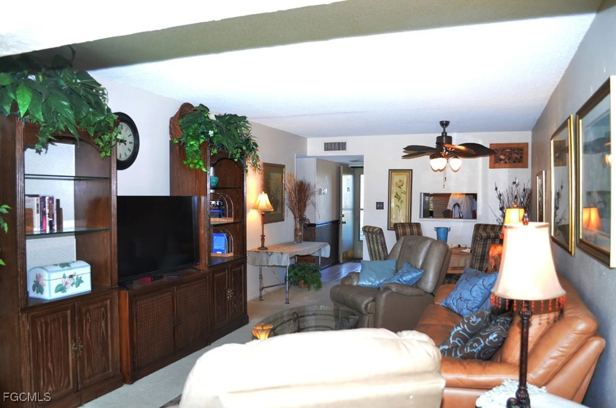 Property Slideshow image 3 of 28 | 1624 pine valley dr 118, Fort Myers, FL, 33907