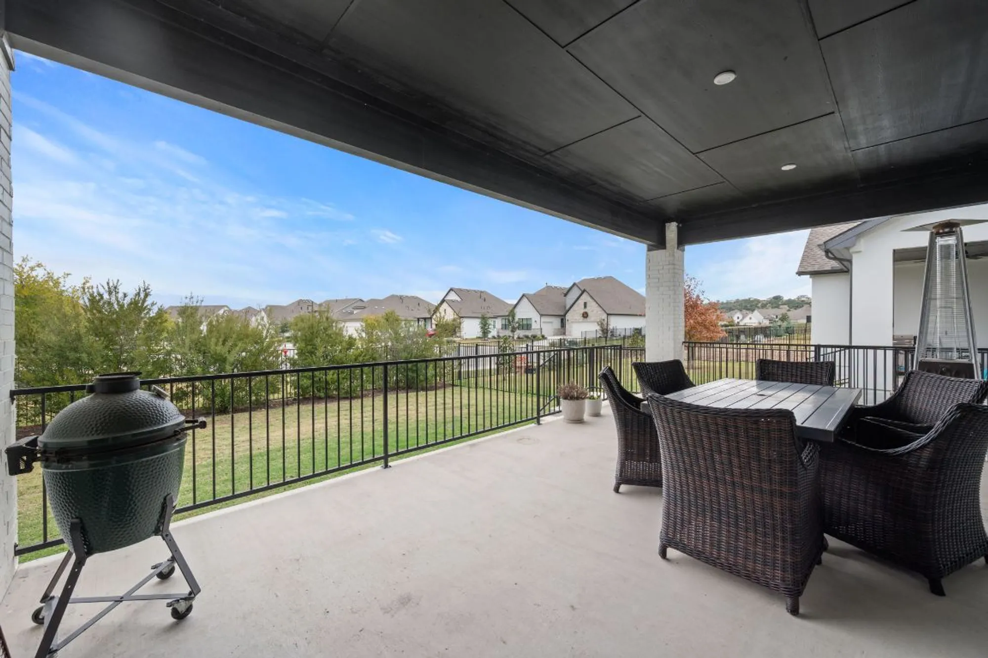 Property Slideshow image 25 of 30 | 616 hallwood dr, Liberty Hill, TX, 78642