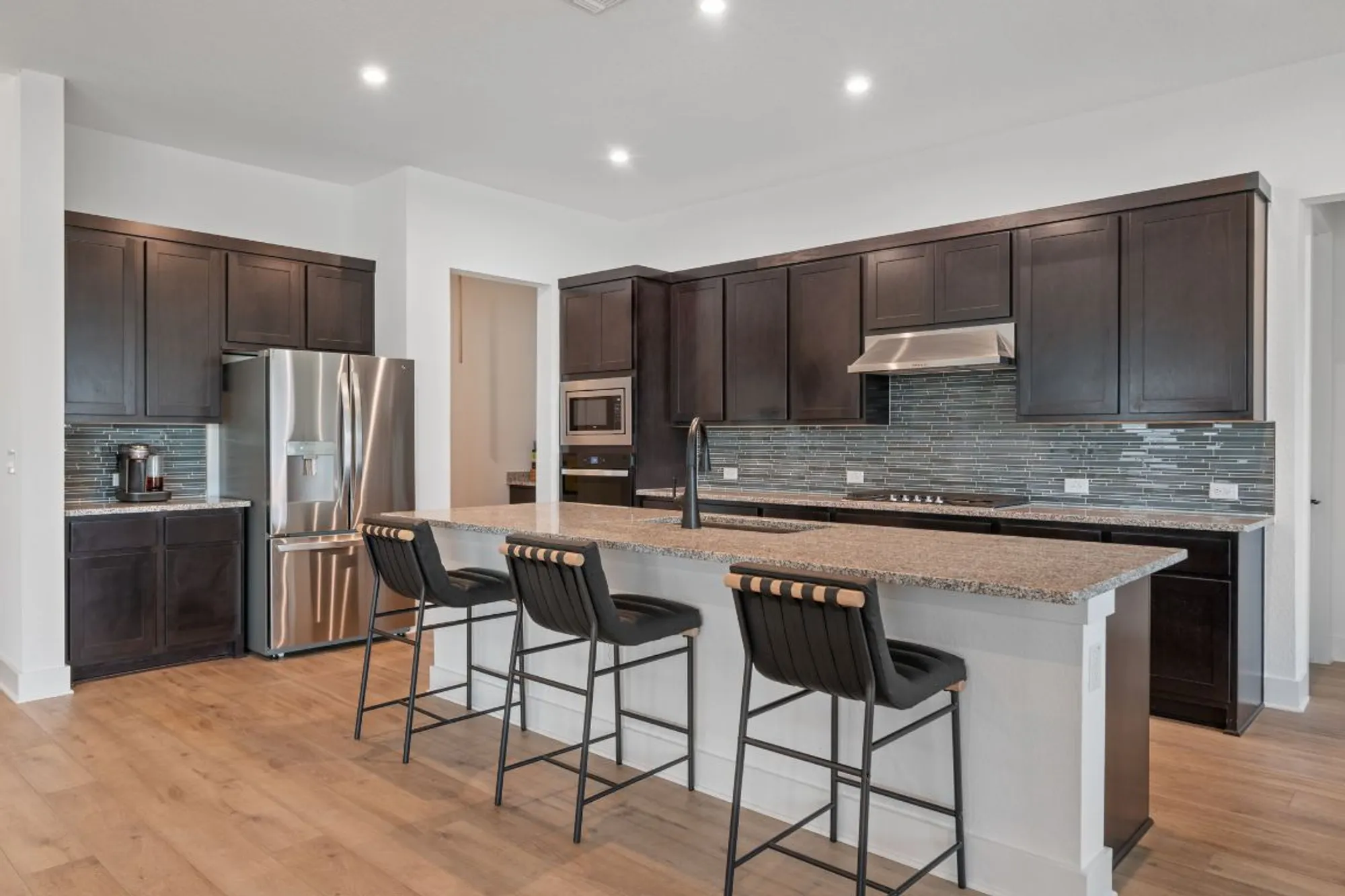 Property Slideshow image 8 of 30 | 616 hallwood dr, Liberty Hill, TX, 78642