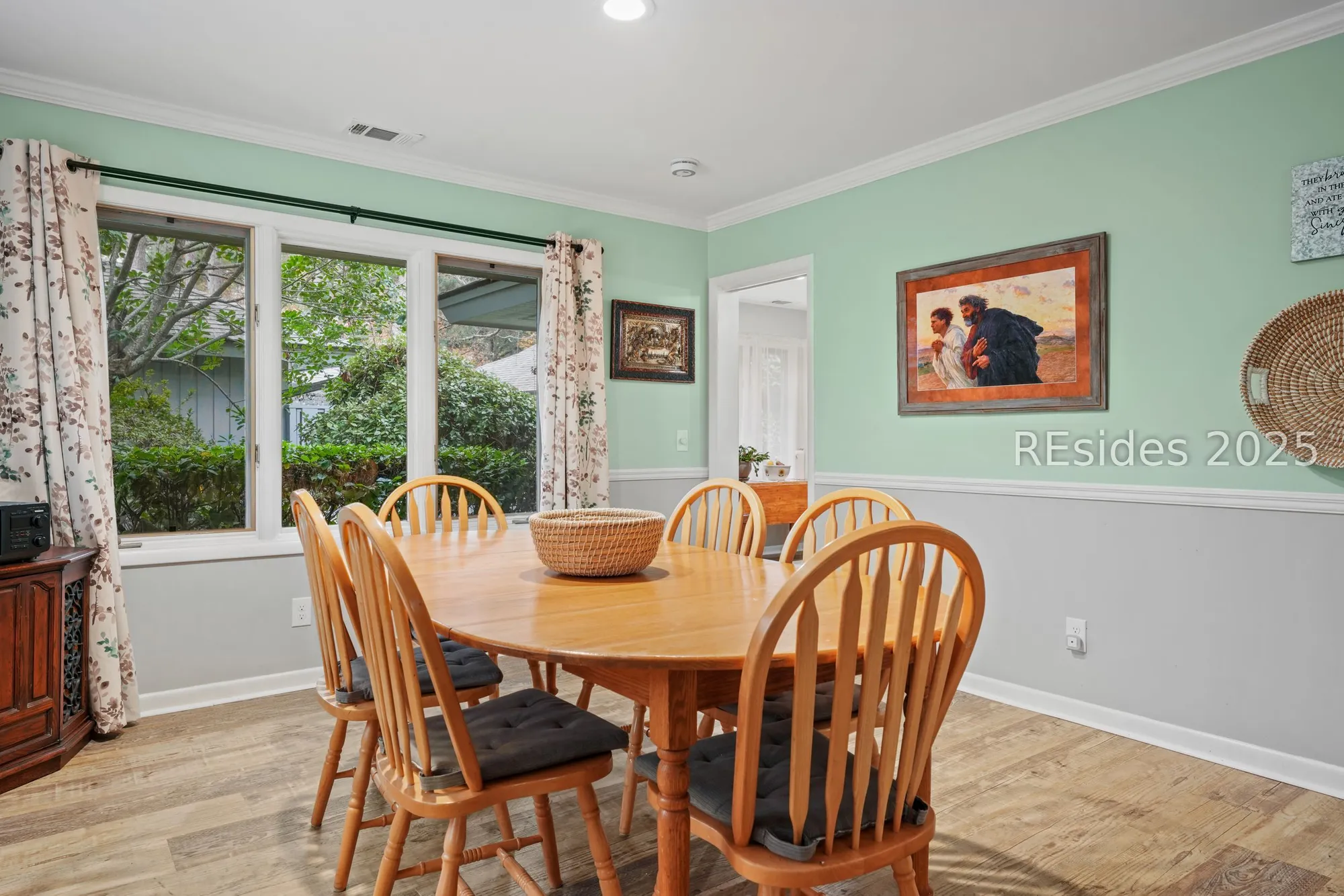 Property Slideshow image 13 of 57 | 2 wood thrush ct, Hilton Head Island, SC, 29926