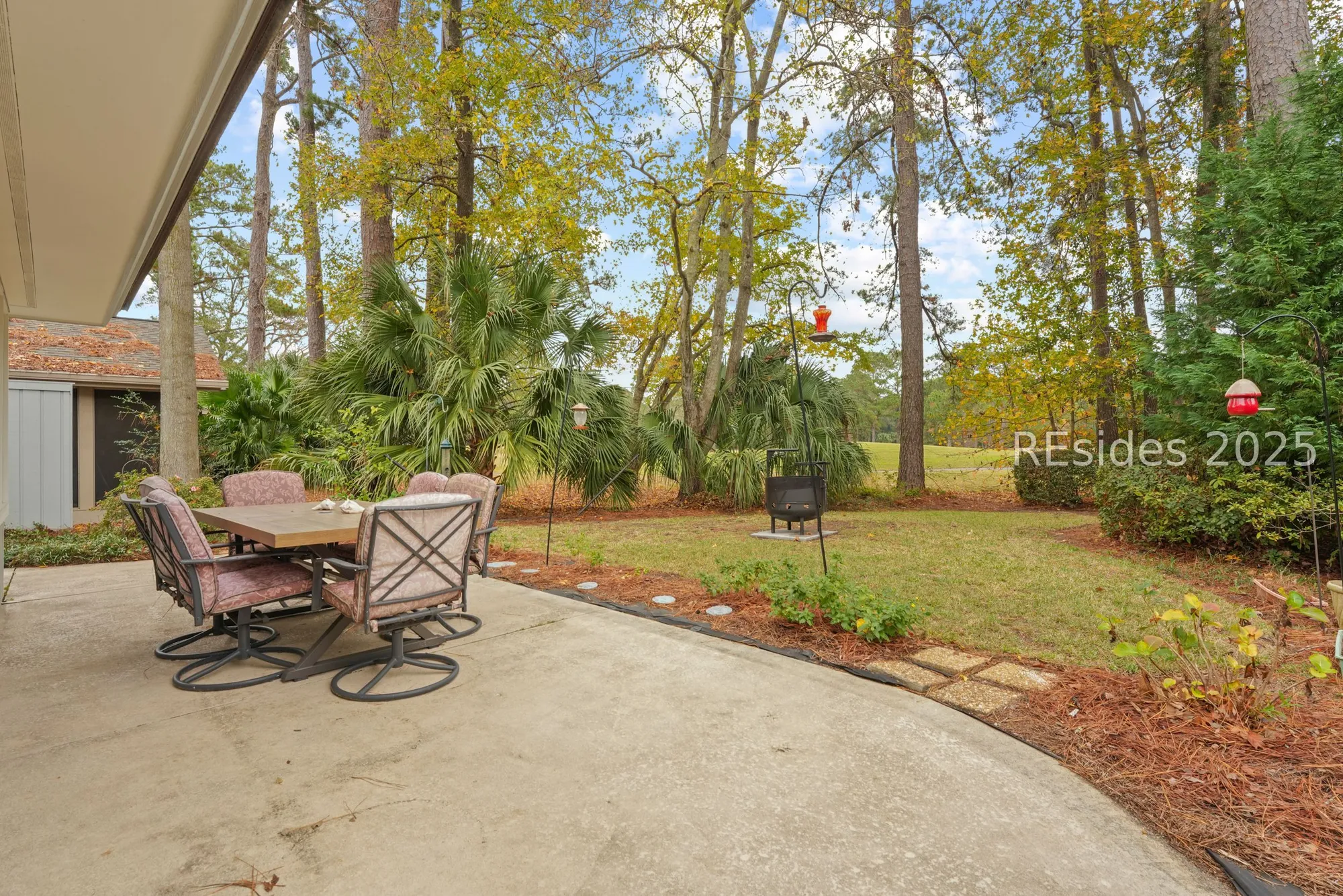 Property Slideshow image 37 of 57 | 2 wood thrush ct, Hilton Head Island, SC, 29926