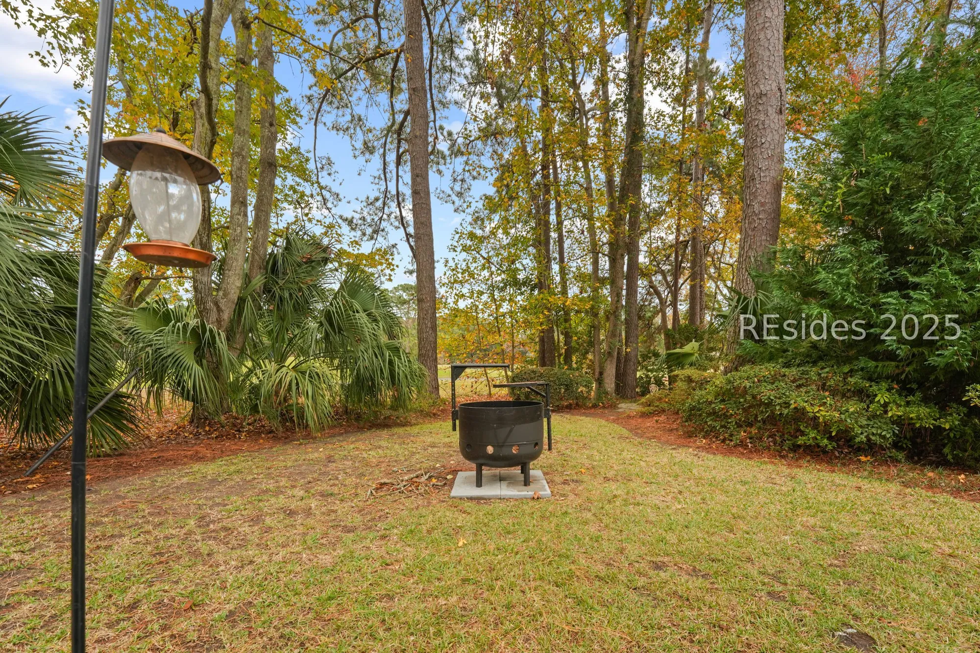 Property Slideshow image 39 of 57 | 2 wood thrush ct, Hilton Head Island, SC, 29926