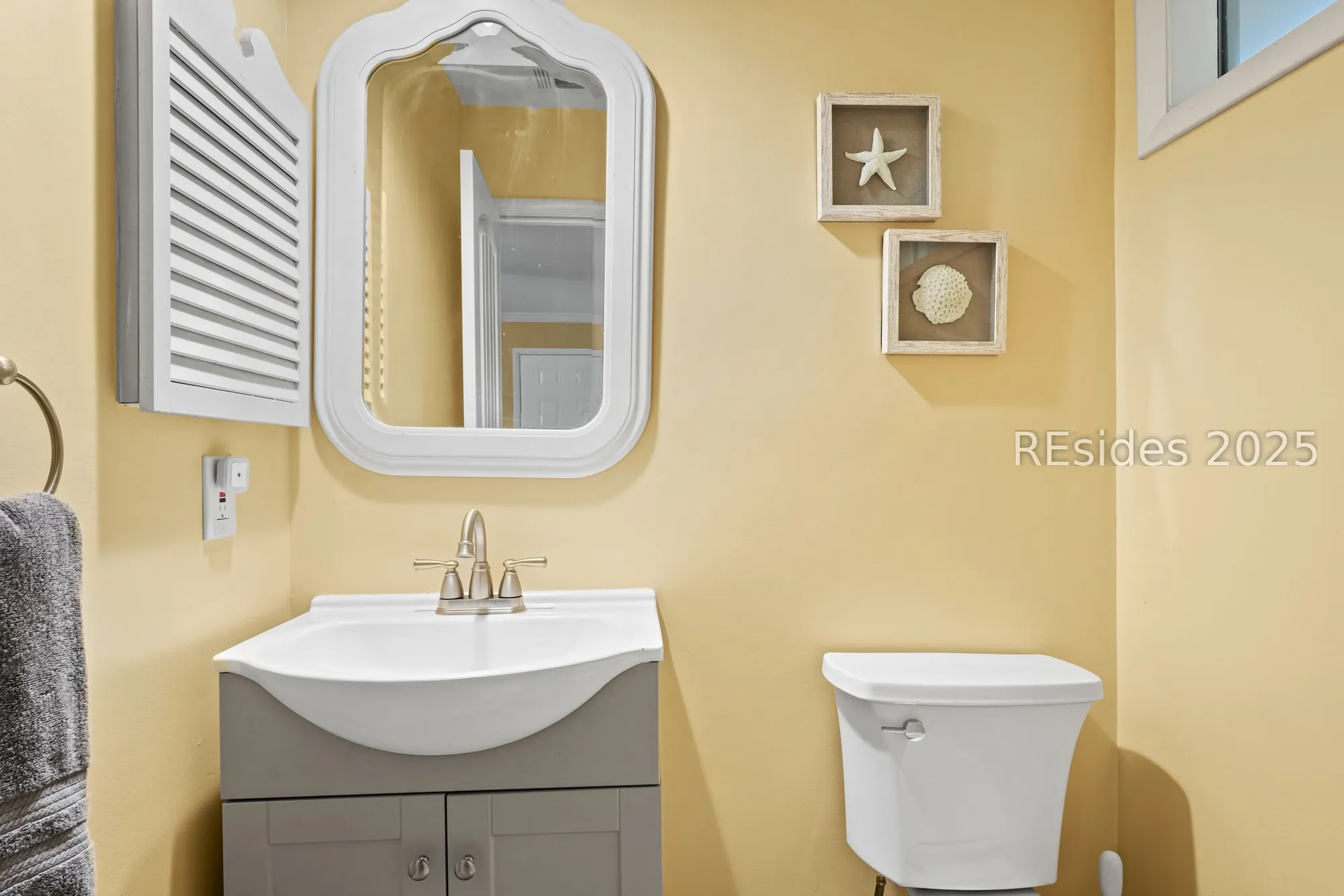 Property Slideshow image 33 of 57 | 2 wood thrush ct, Hilton Head Island, SC, 29926