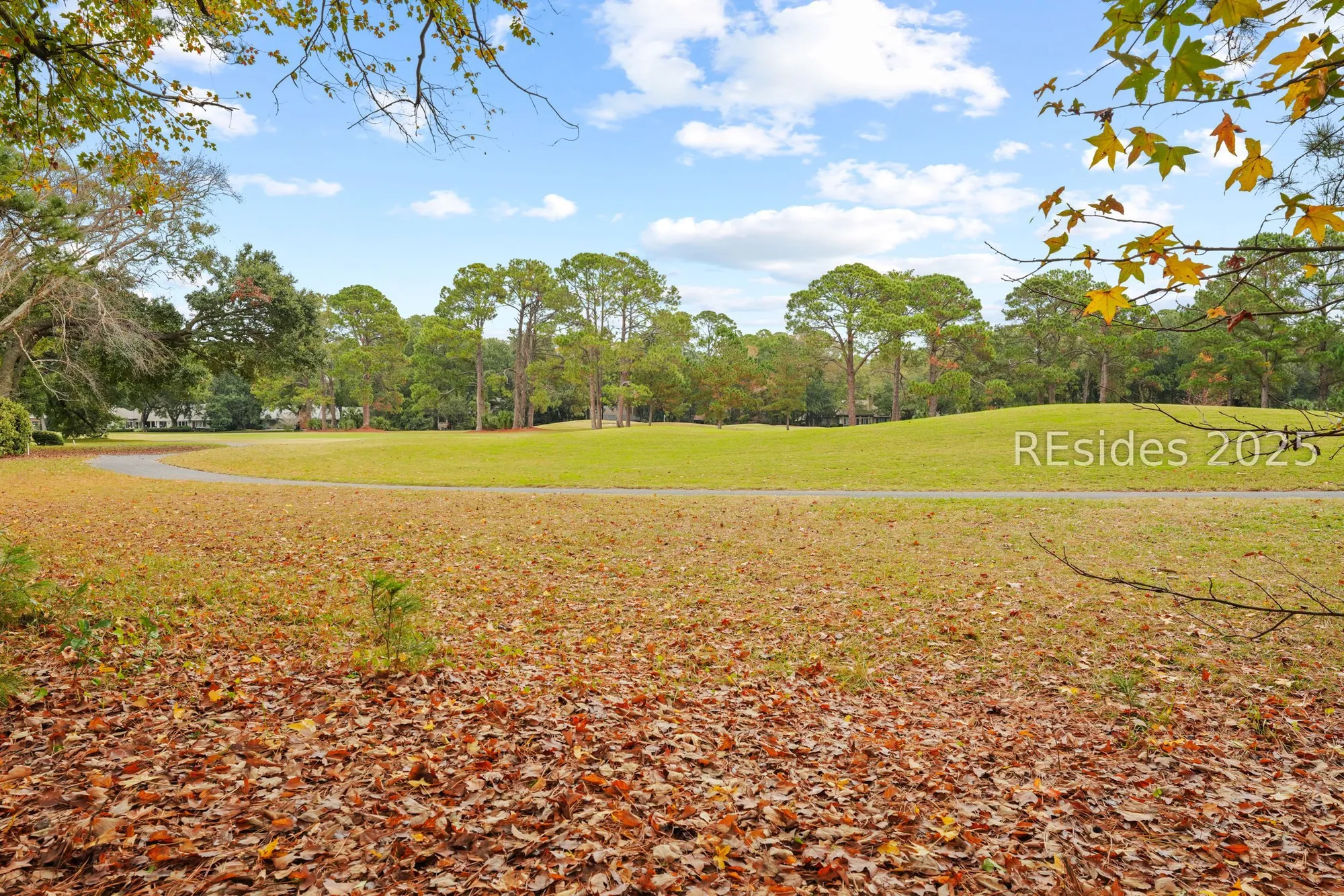Property Slideshow image 42 of 57 | 2 wood thrush ct, Hilton Head Island, SC, 29926