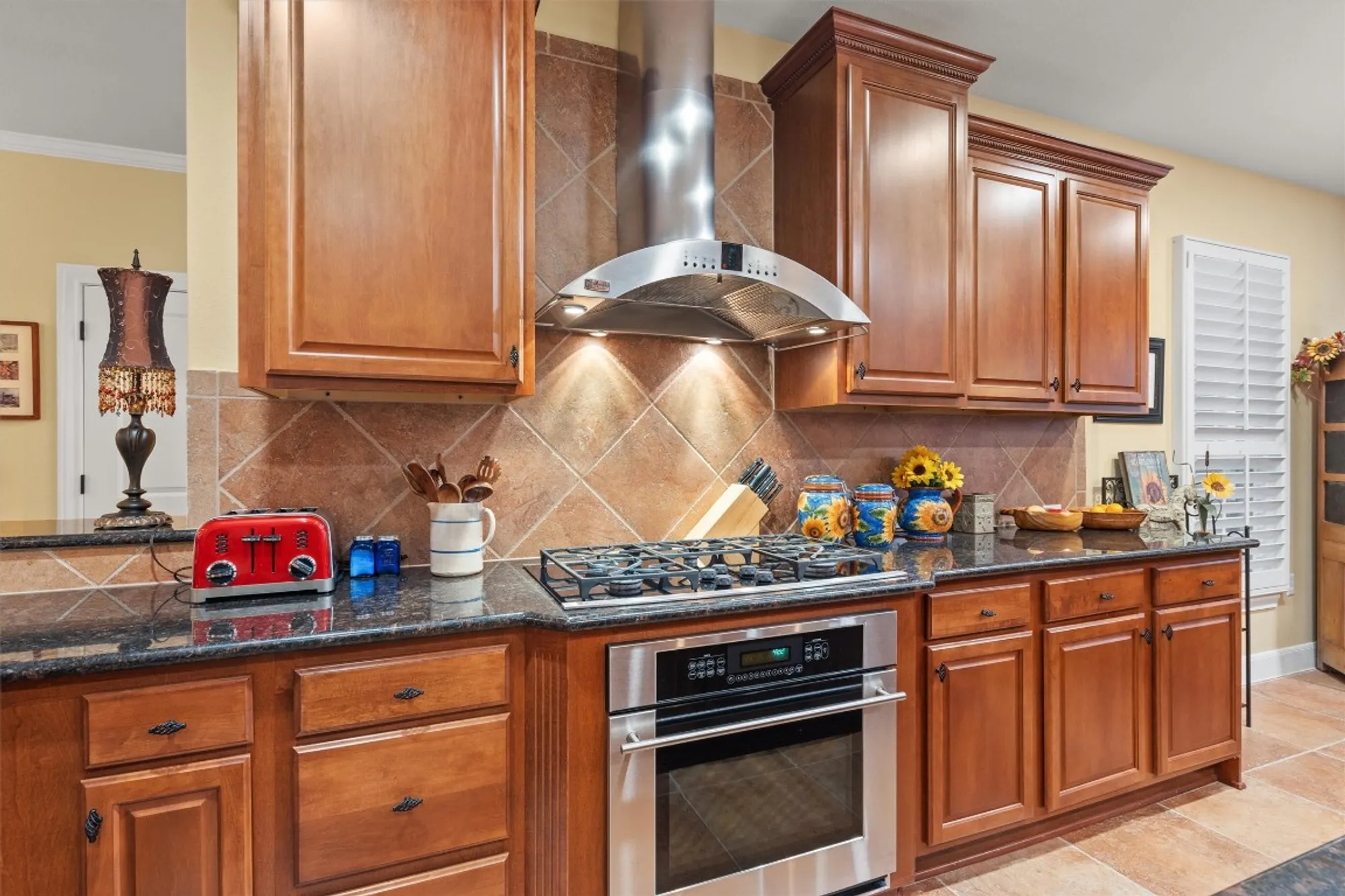 Property Slideshow image 14 of 37 | 204 goose island dr, Georgetown, TX, 78633