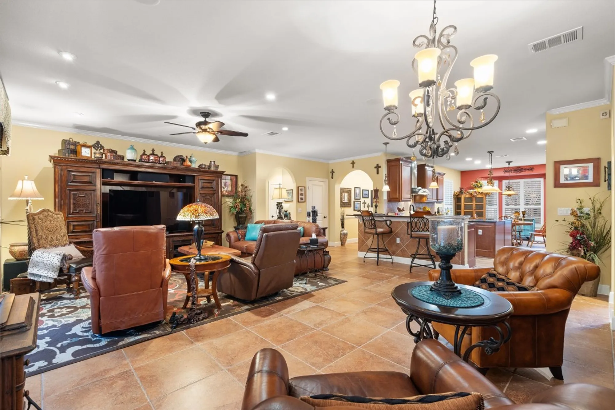 Property Slideshow image 10 of 37 | 204 goose island dr, Georgetown, TX, 78633