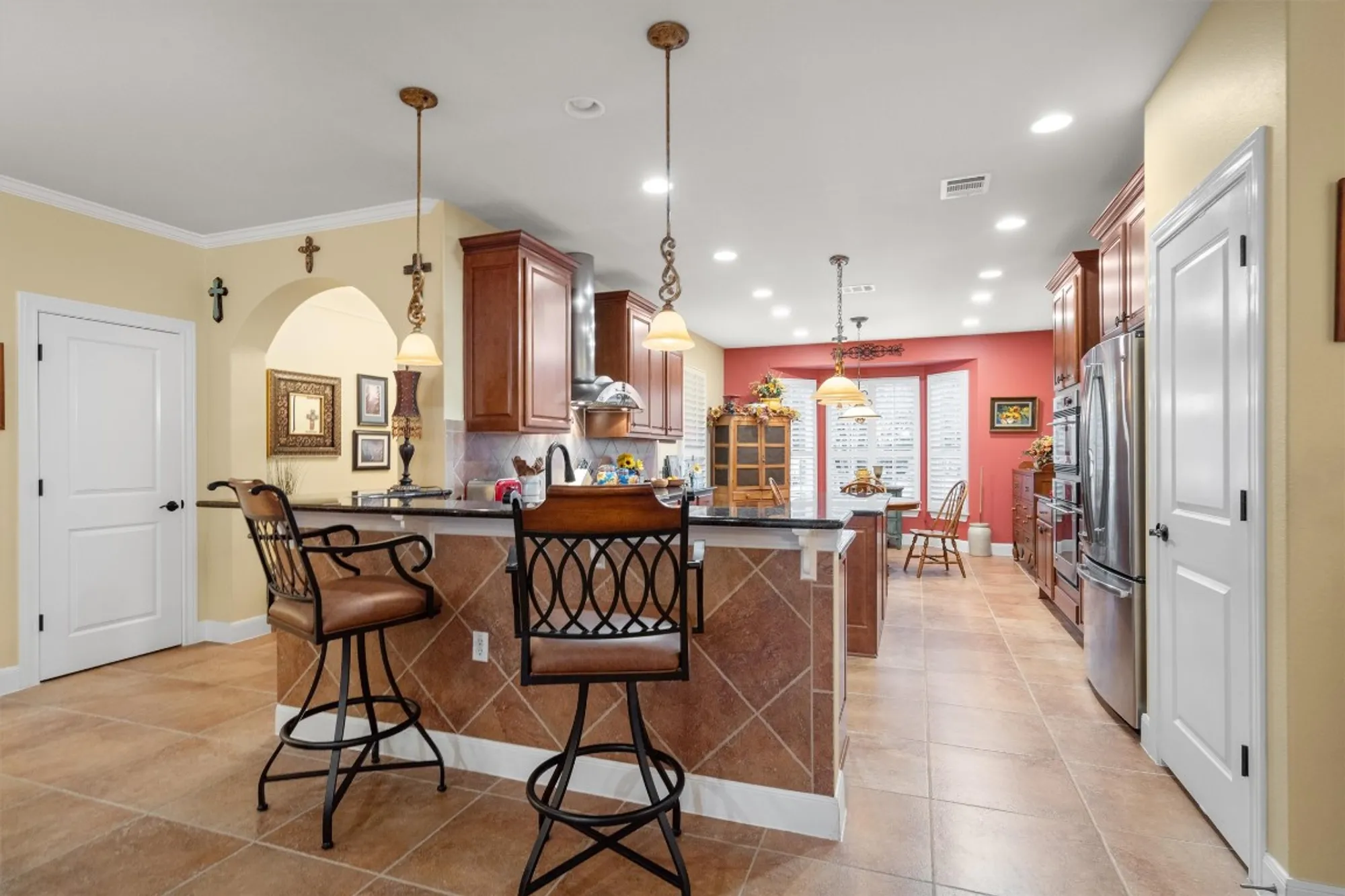 Property Slideshow image 11 of 37 | 204 goose island dr, Georgetown, TX, 78633
