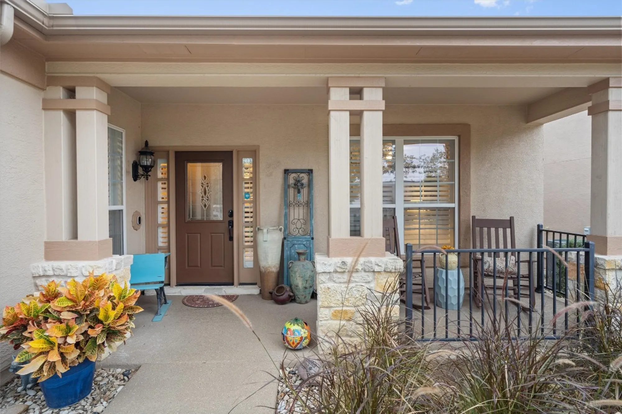 Property Slideshow image 4 of 37 | 204 goose island dr, Georgetown, TX, 78633