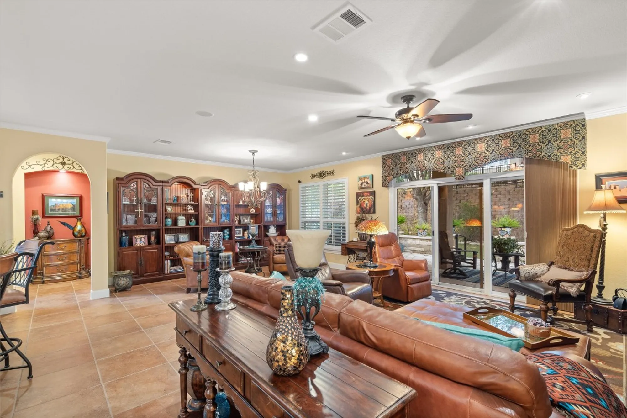 Property Slideshow image 5 of 37 | 204 goose island dr, Georgetown, TX, 78633