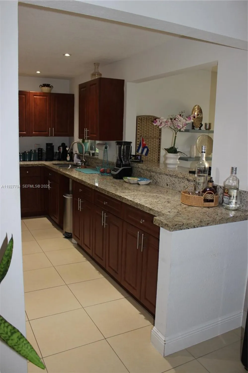 Property Slideshow image 18 of 42 | 231 leisure blvd, Pompano Beach, FL, 33064