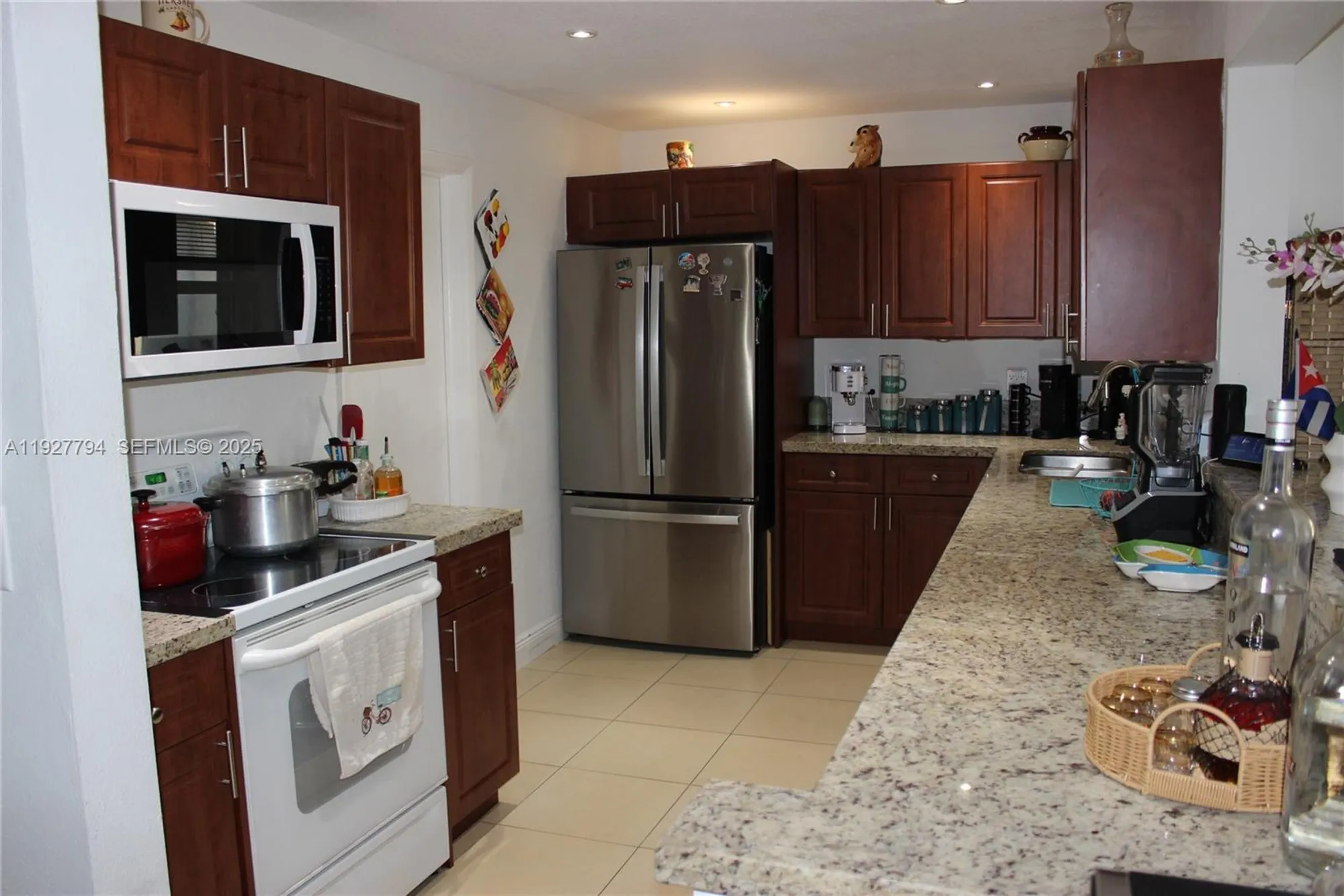 Property Slideshow image 20 of 42 | 231 leisure blvd, Pompano Beach, FL, 33064
