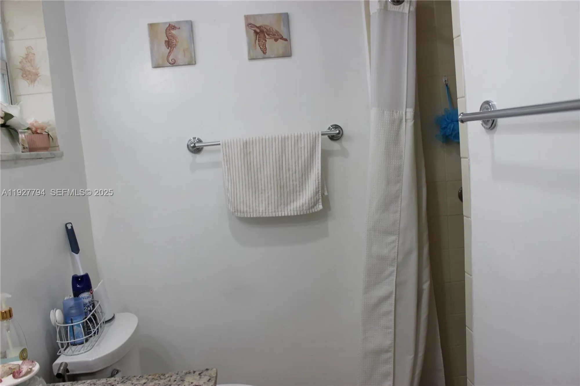 Property Slideshow image 35 of 42 | 231 leisure blvd, Pompano Beach, FL, 33064