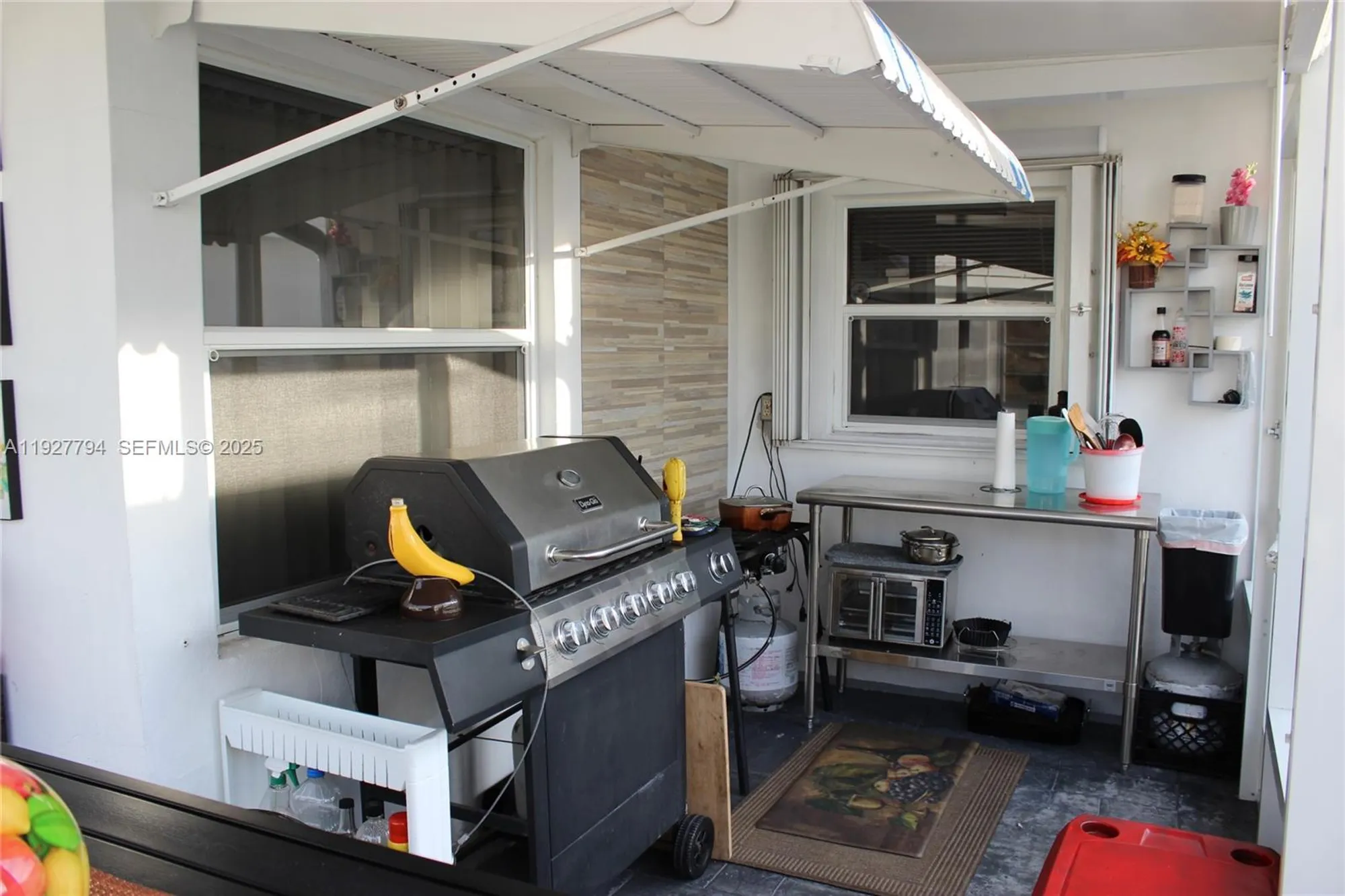 Property Slideshow image 37 of 42 | 231 leisure blvd, Pompano Beach, FL, 33064