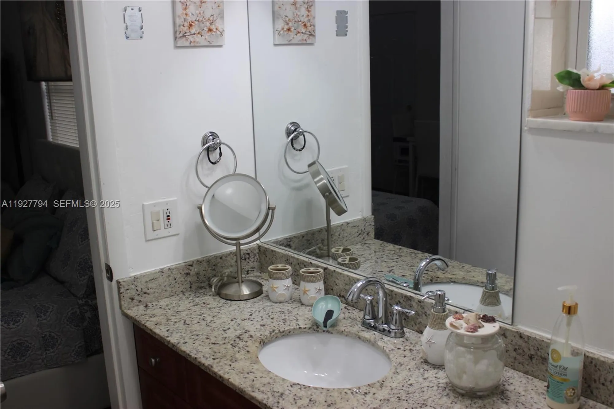 Property Slideshow image 30 of 42 | 231 leisure blvd, Pompano Beach, FL, 33064