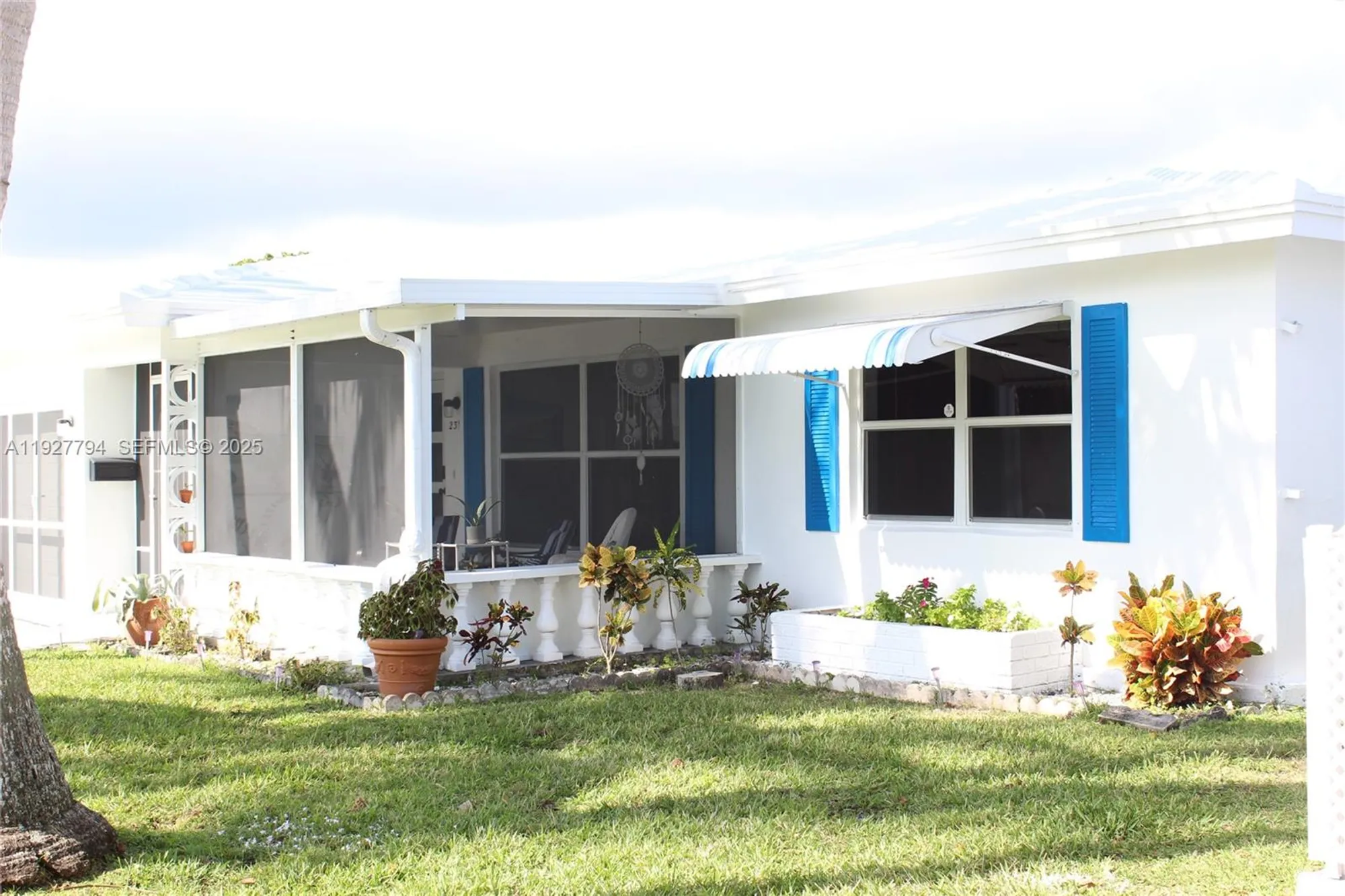 Property Slideshow image 6 of 42 | 231 leisure blvd, Pompano Beach, FL, 33064