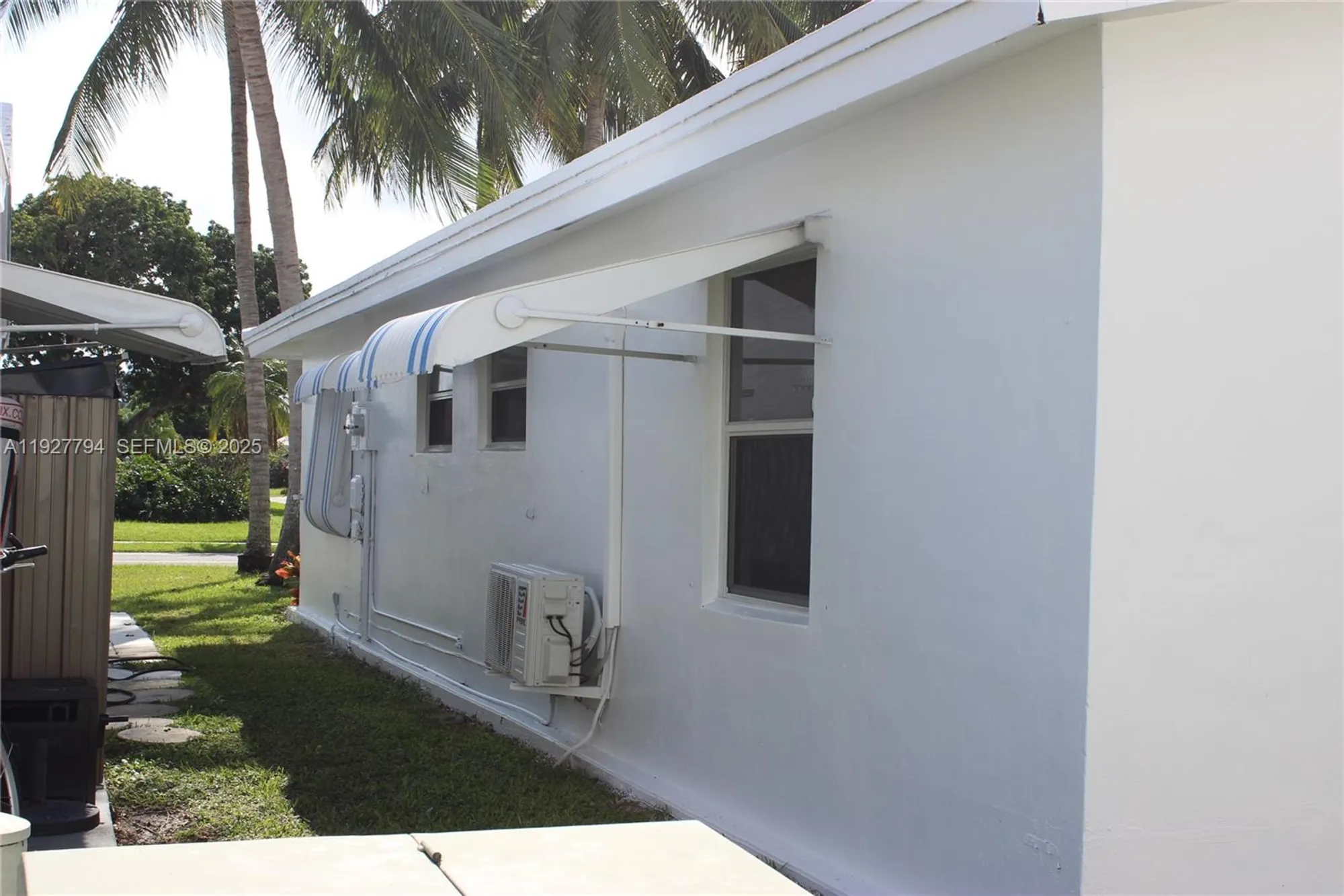 Property Slideshow image 7 of 42 | 231 leisure blvd, Pompano Beach, FL, 33064