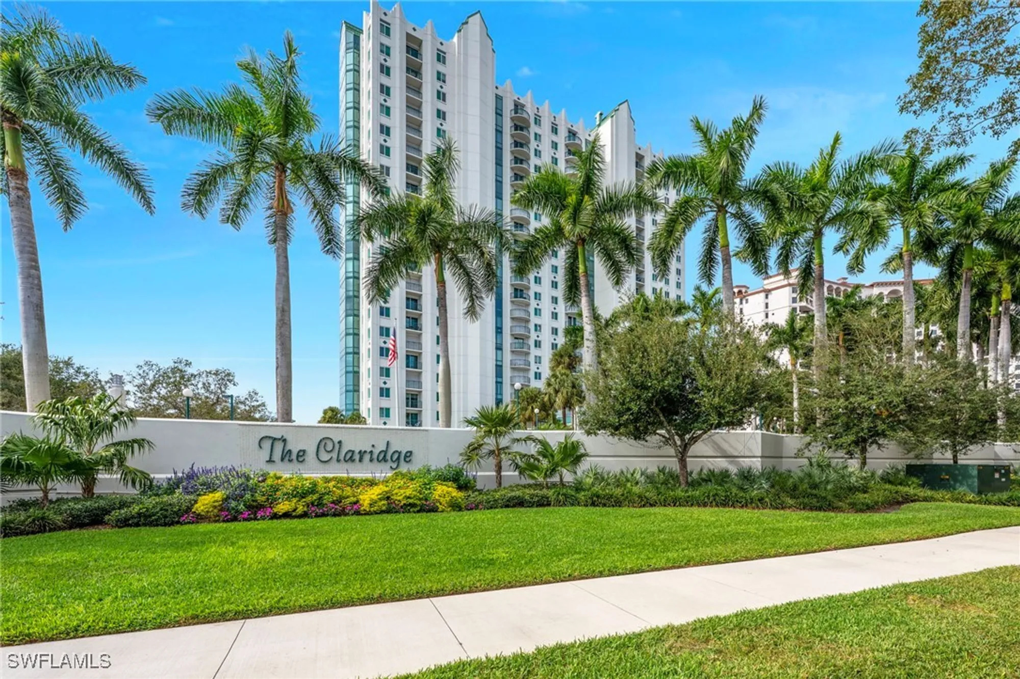 Property Slideshow image 19 of 20 | 7515 pelican bay blvd apt 22c, Naples, FL, 34108