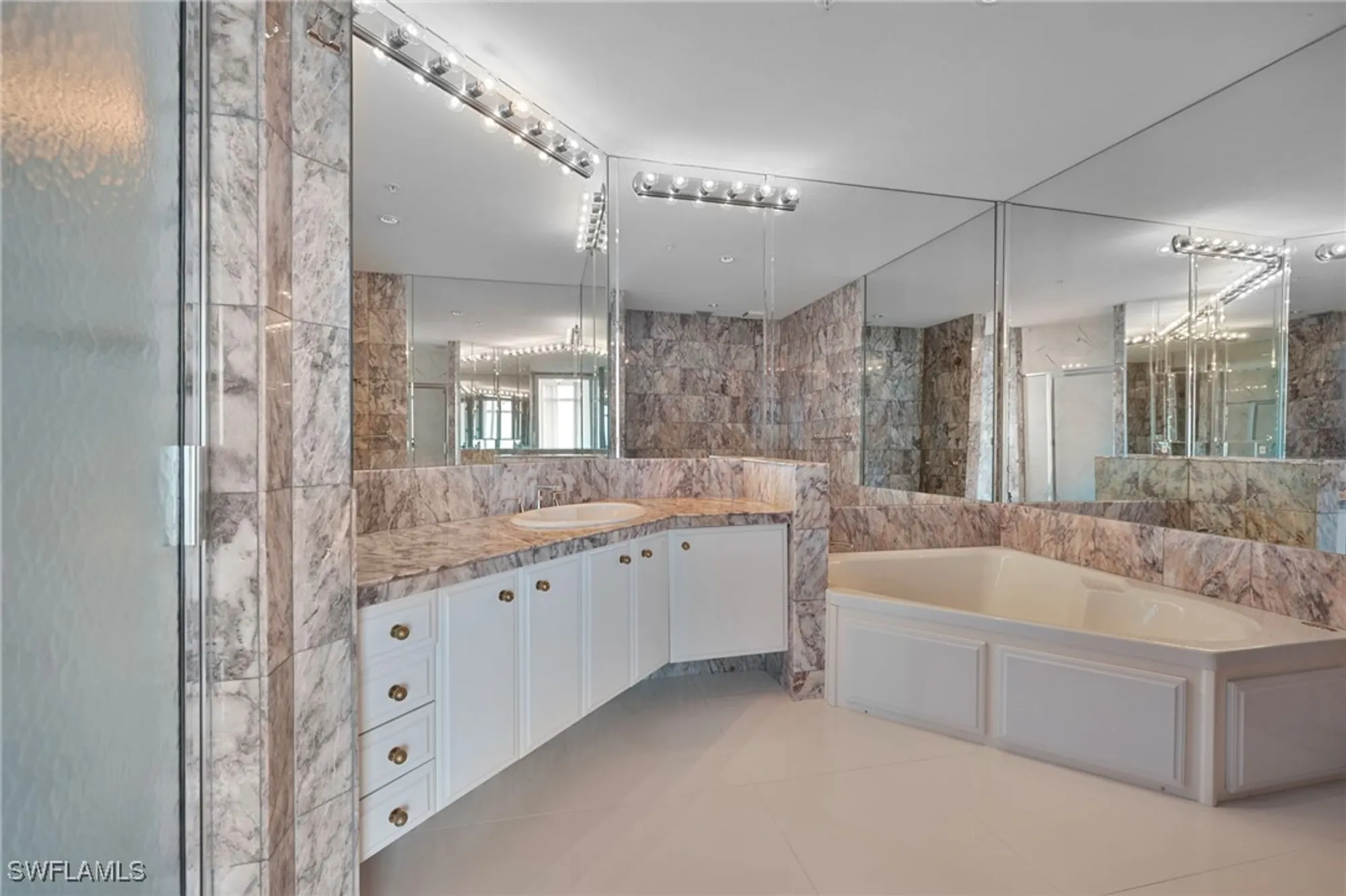 Property Slideshow image 6 of 20 | 7515 pelican bay blvd apt 22c, Naples, FL, 34108