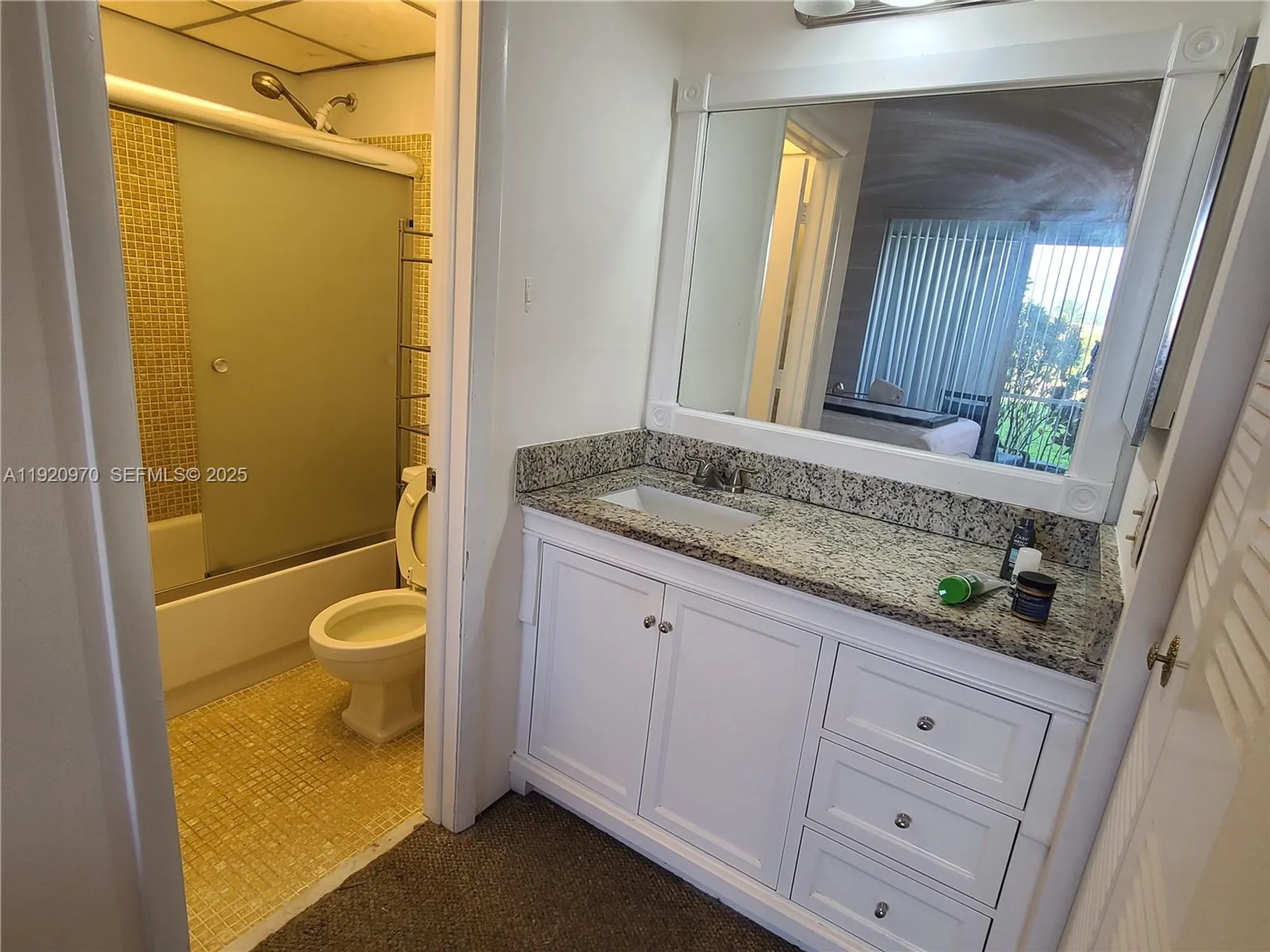 Property Slideshow image 18 of 28 | 6550 royal palm blvd apt 112a, Margate, FL, 33063