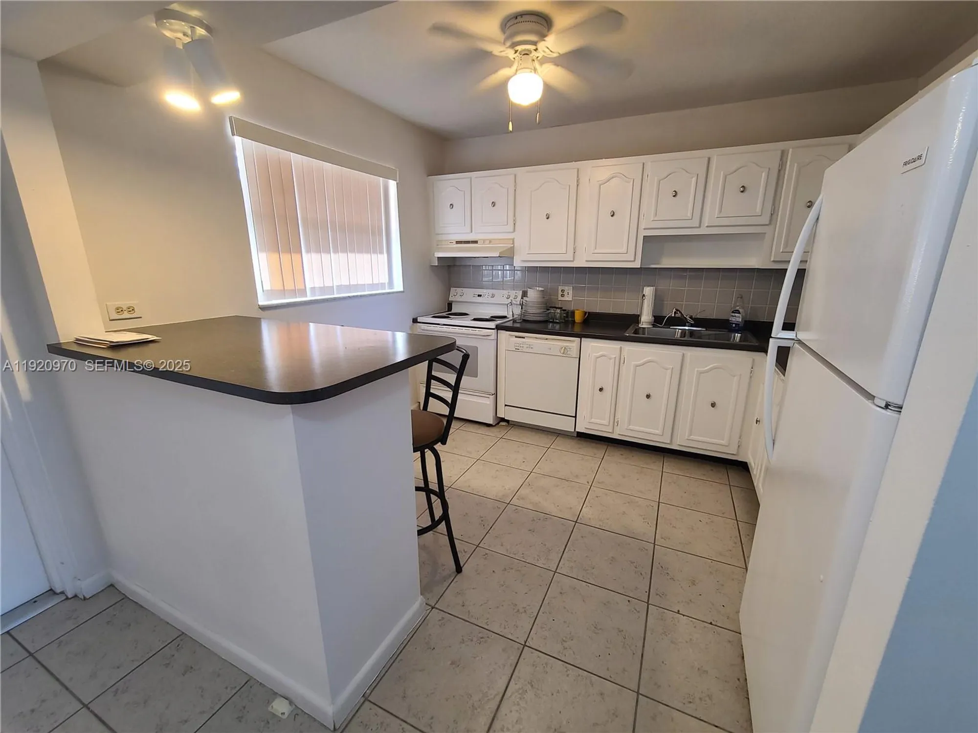 Property Slideshow image 2 of 28 | 6550 royal palm blvd apt 112a, Margate, FL, 33063