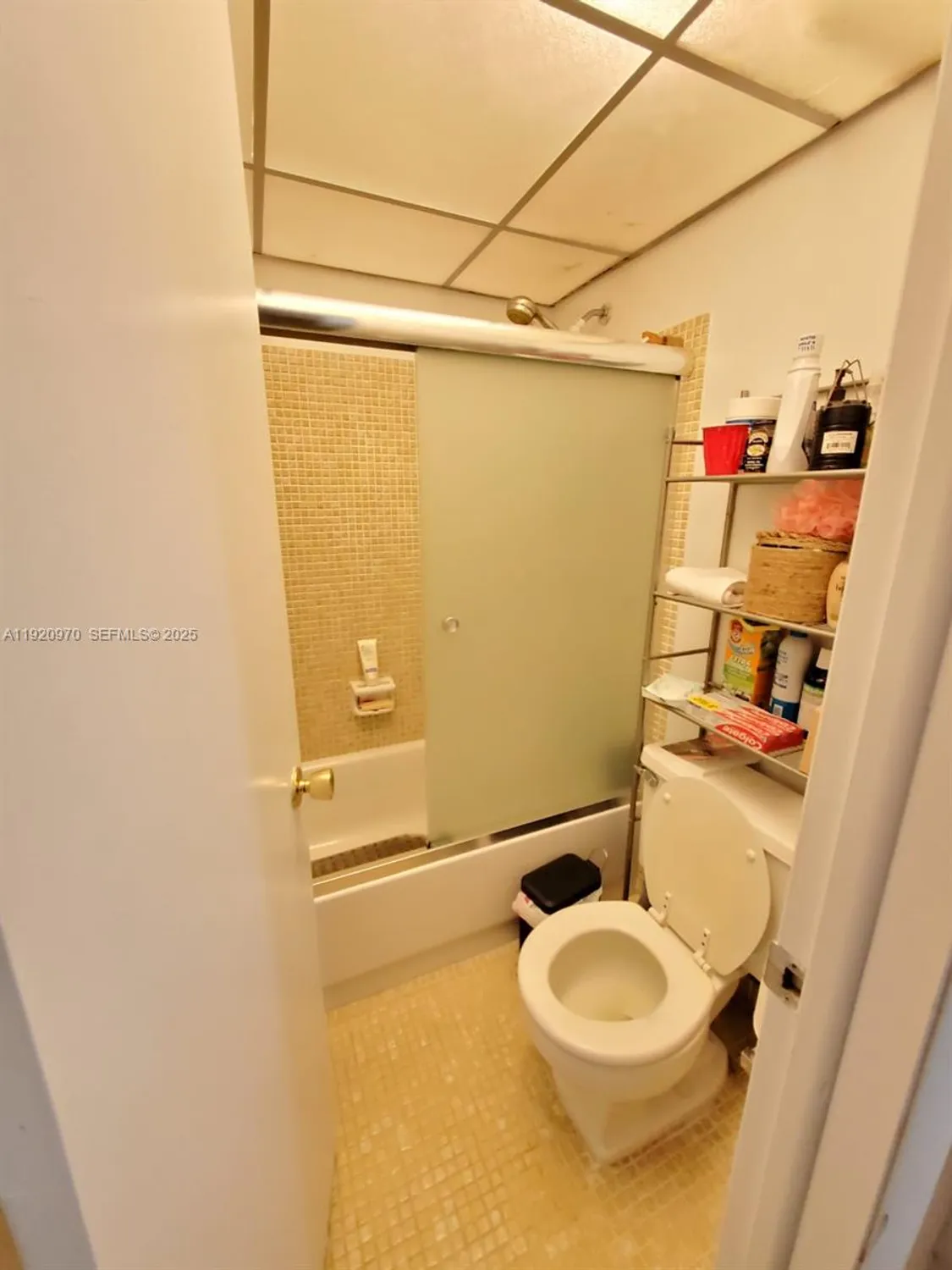 Property Slideshow image 20 of 28 | 6550 royal palm blvd apt 112a, Margate, FL, 33063