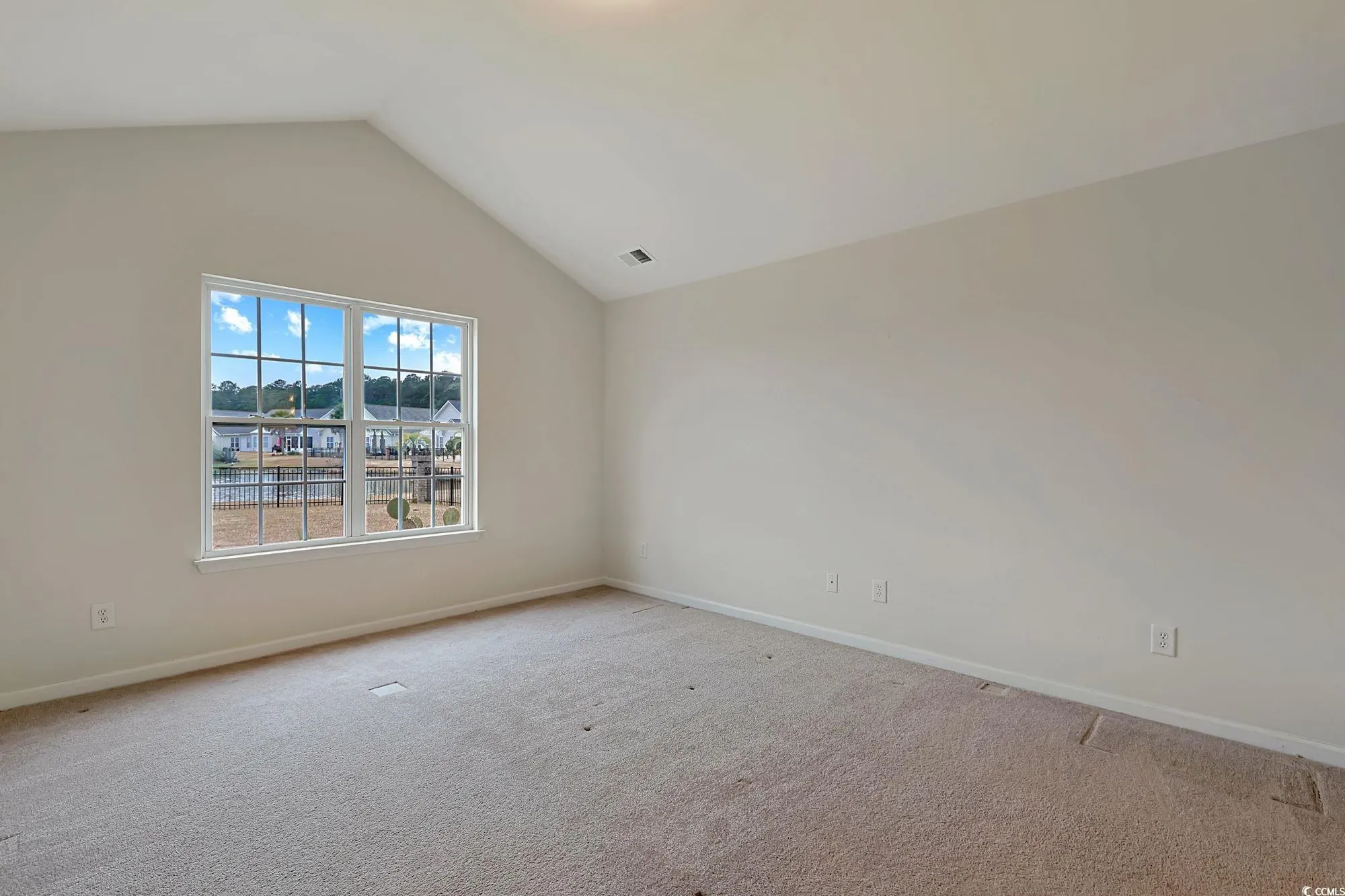 Property Slideshow image 17 of 38 | 208 sutter dr, Surfside Beach, SC, 29575