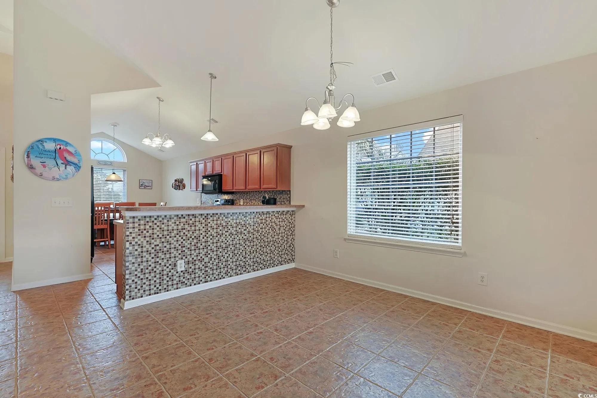 Property Slideshow image 11 of 38 | 208 sutter dr, Surfside Beach, SC, 29575