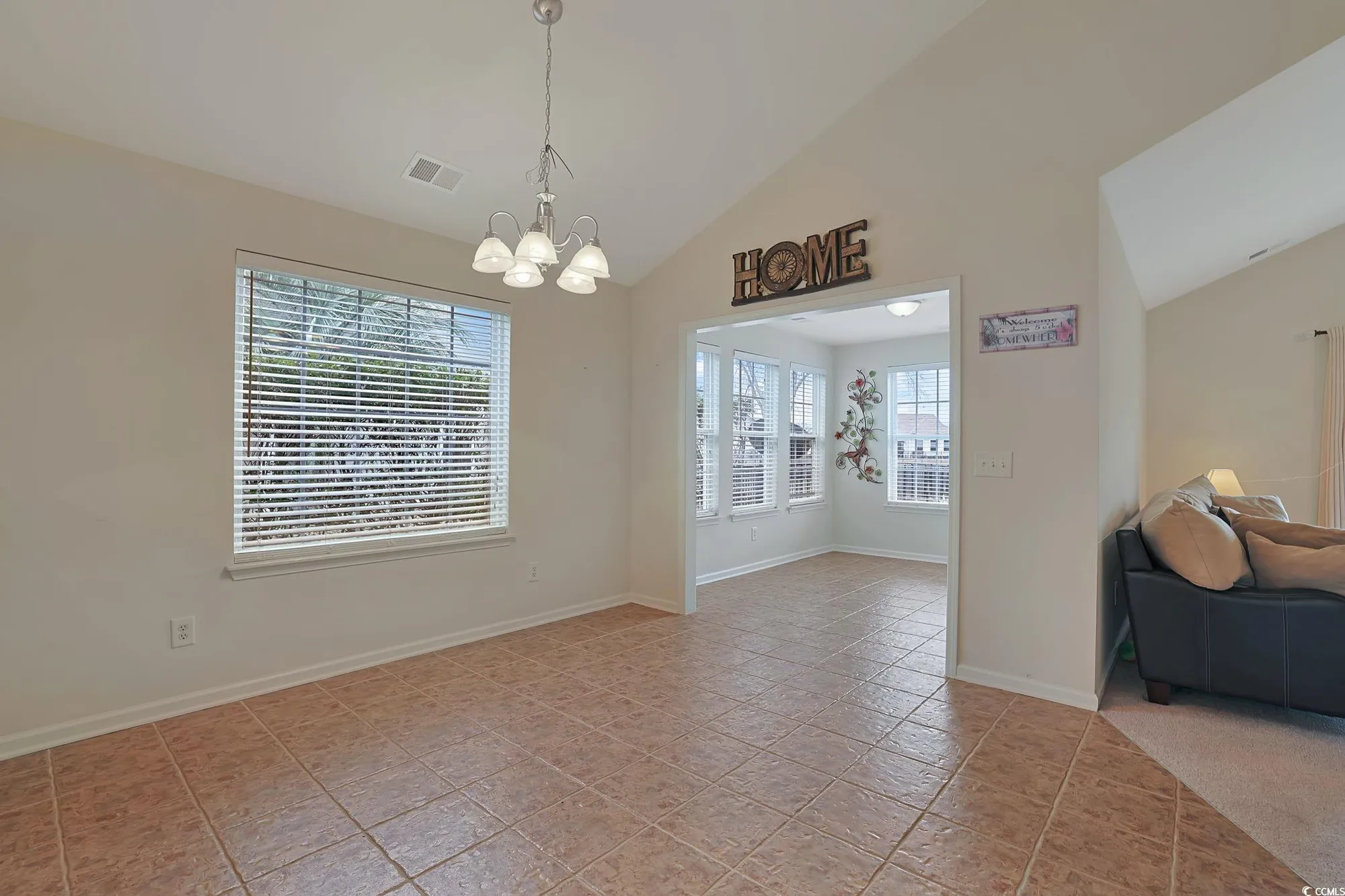 Property Slideshow image 12 of 38 | 208 sutter dr, Surfside Beach, SC, 29575