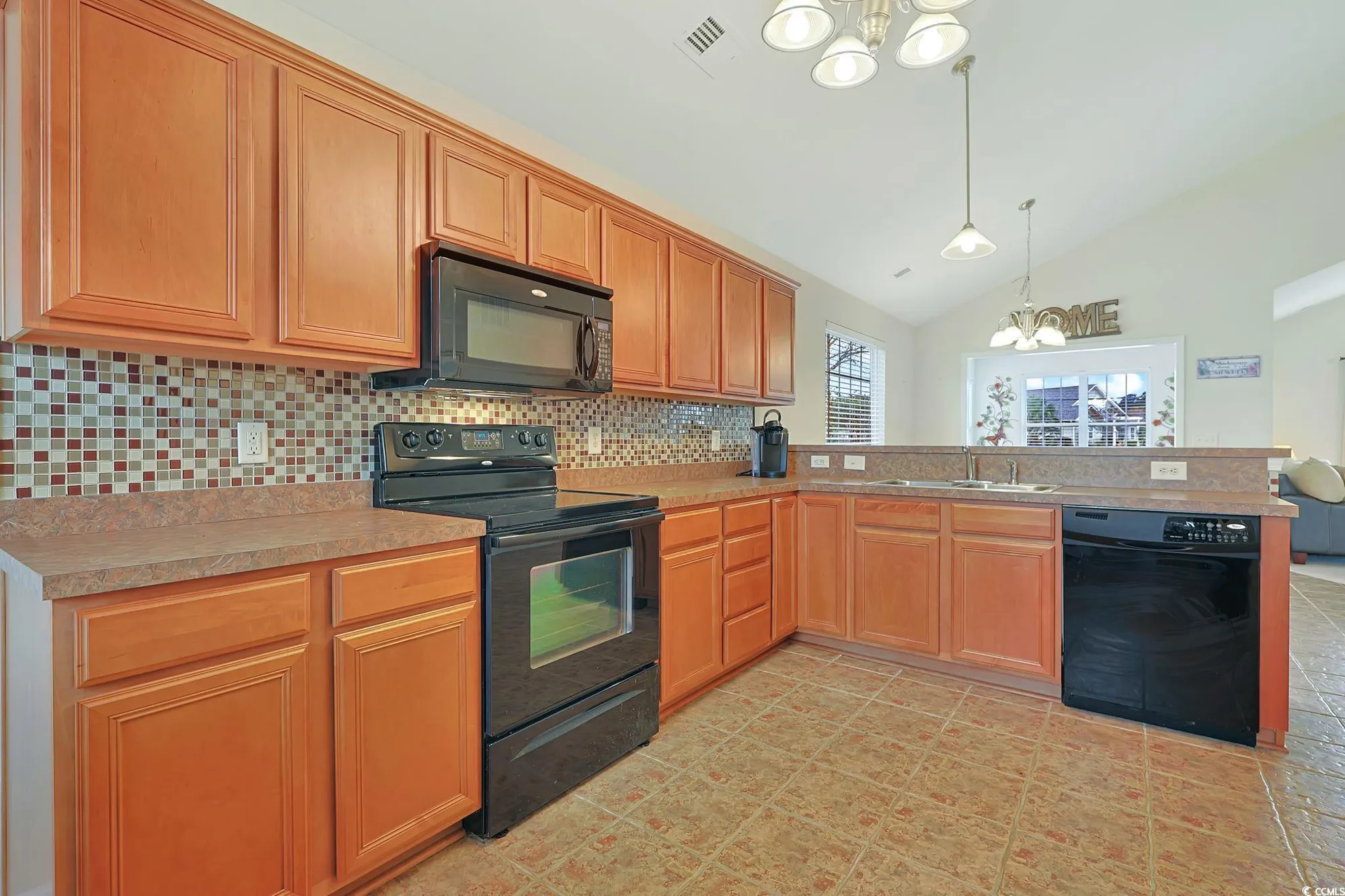 Property Slideshow image 7 of 38 | 208 sutter dr, Surfside Beach, SC, 29575