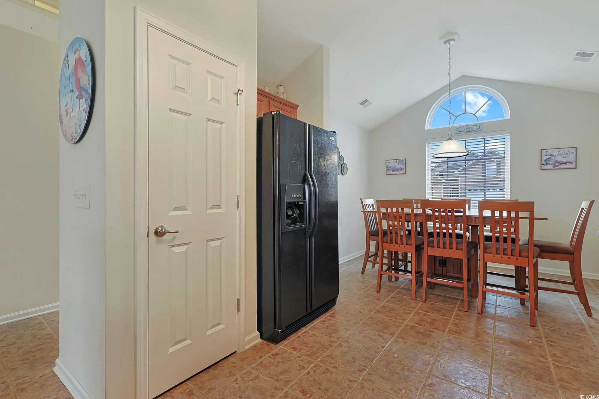 Property Slideshow image 8 of 38 | 208 sutter dr, Surfside Beach, SC, 29575